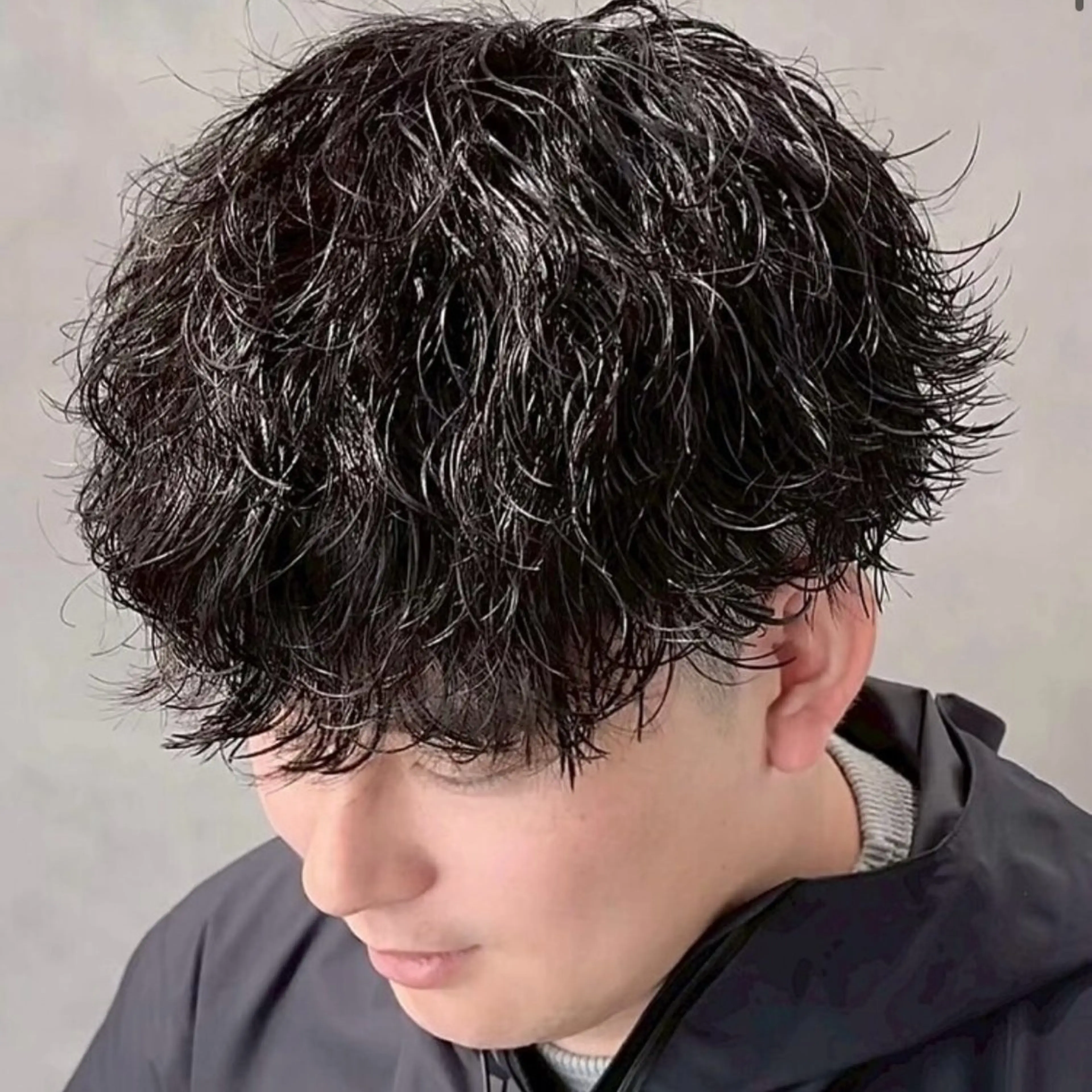 パーマ メンズ メンズパーマ 波巻きパーマ カット パーマ 安部 真弘のヘアスタイル