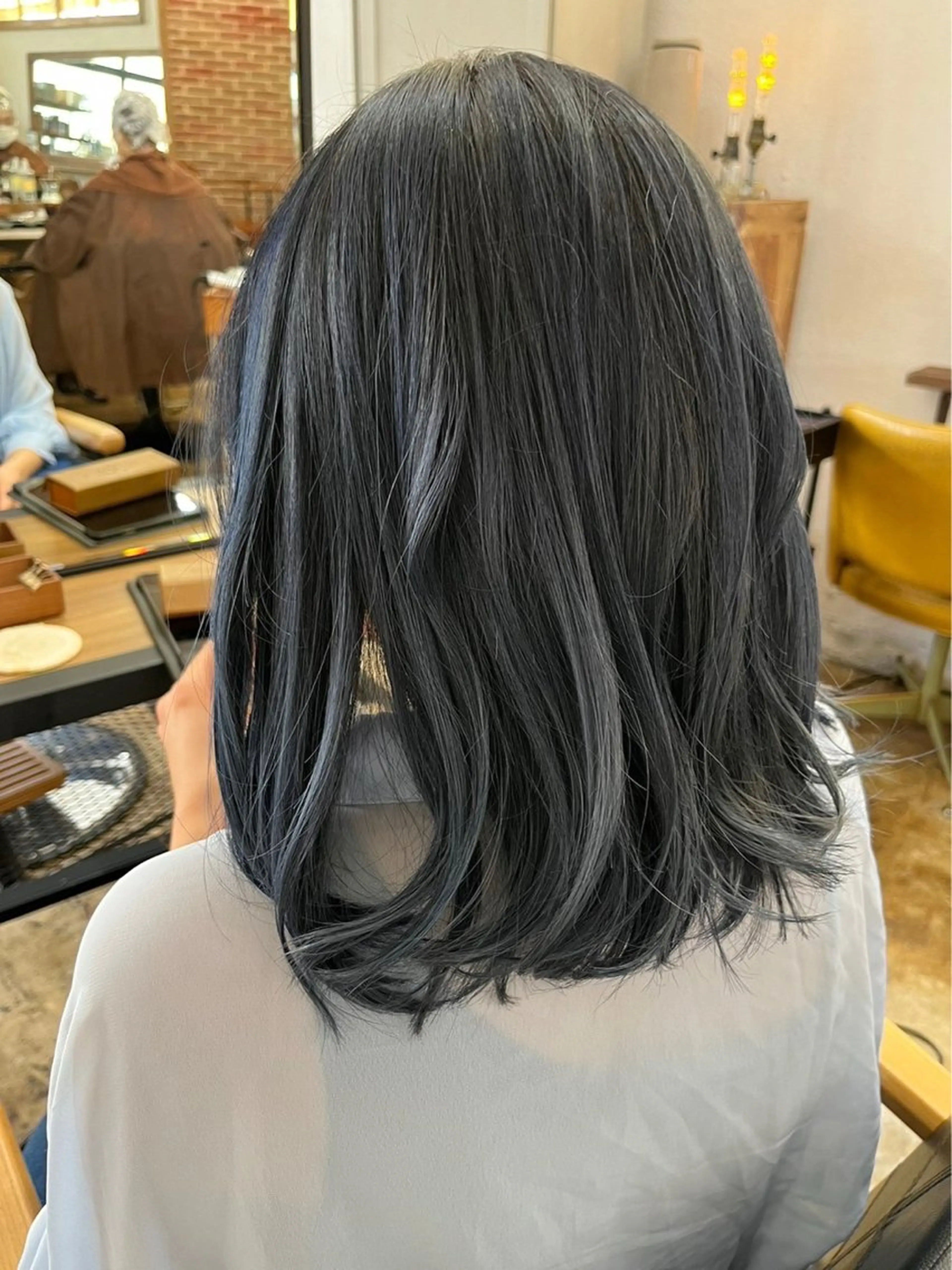 ミディアム カラー Hair ruup 平良那生のヘアスタイル