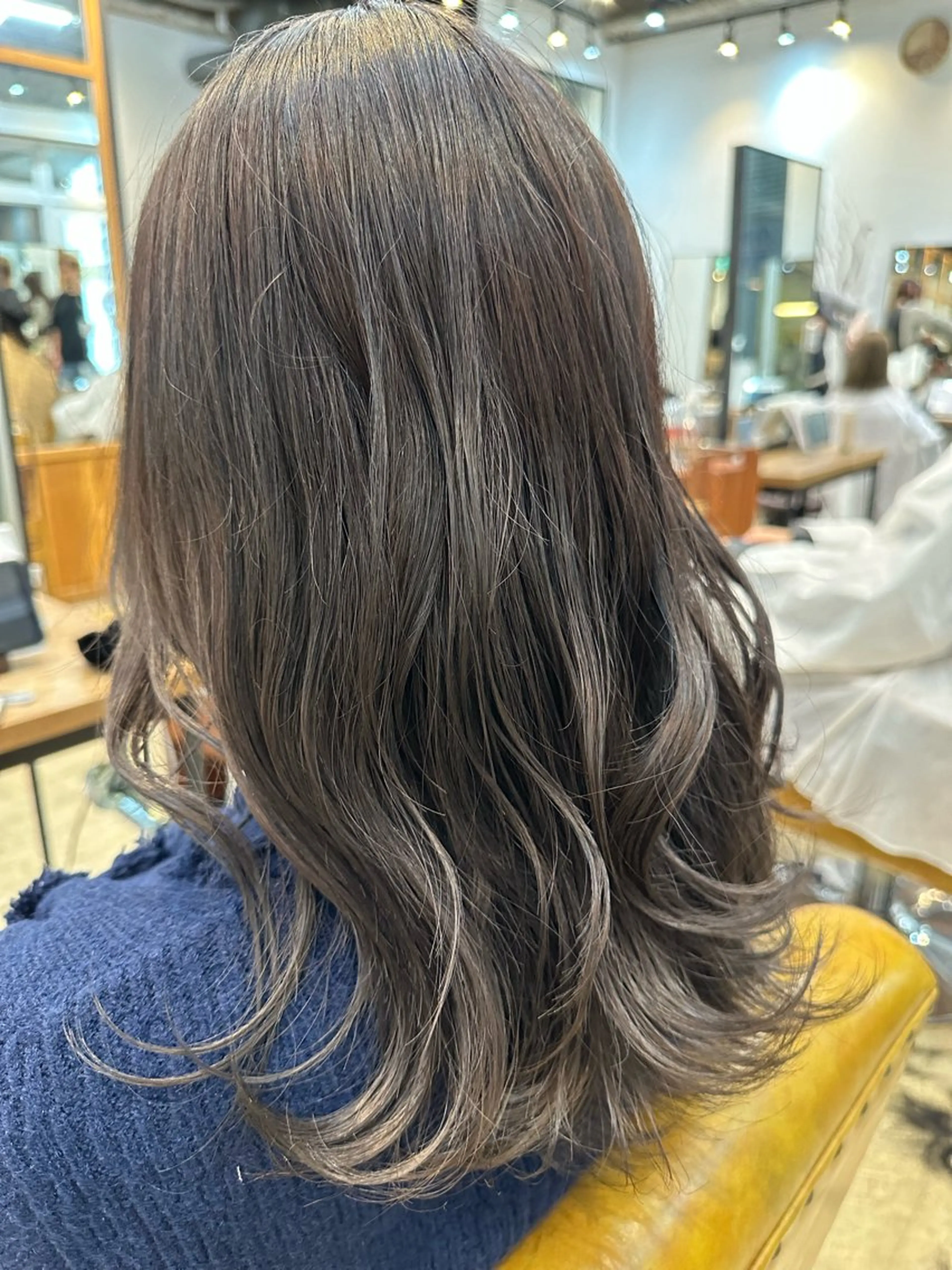 ミディアム カラー ヘアカラー 木村 朱壱のヘアスタイル