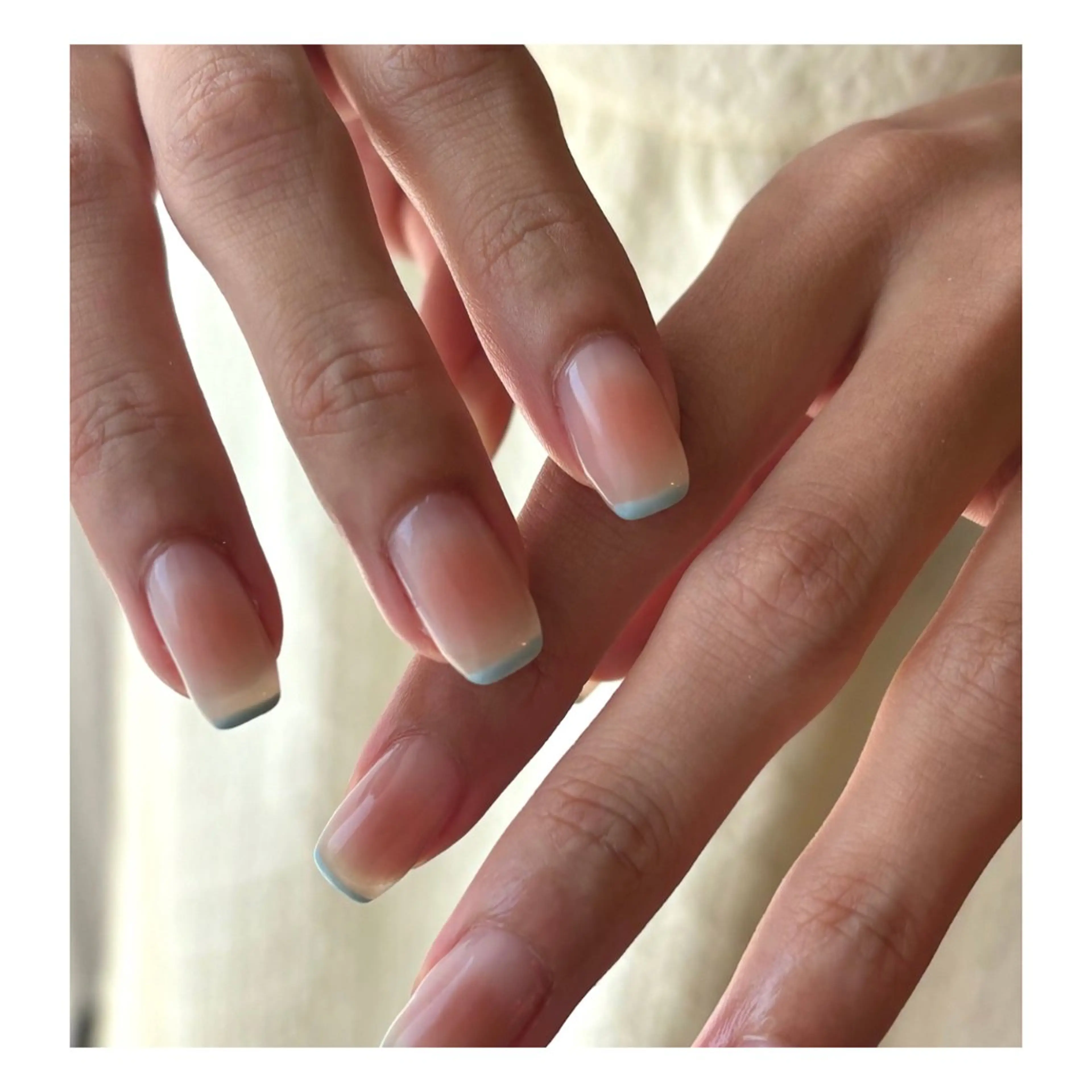 ネイル シンプルネイル ハンドネイル Elio 国泰寺のネイルデザイン