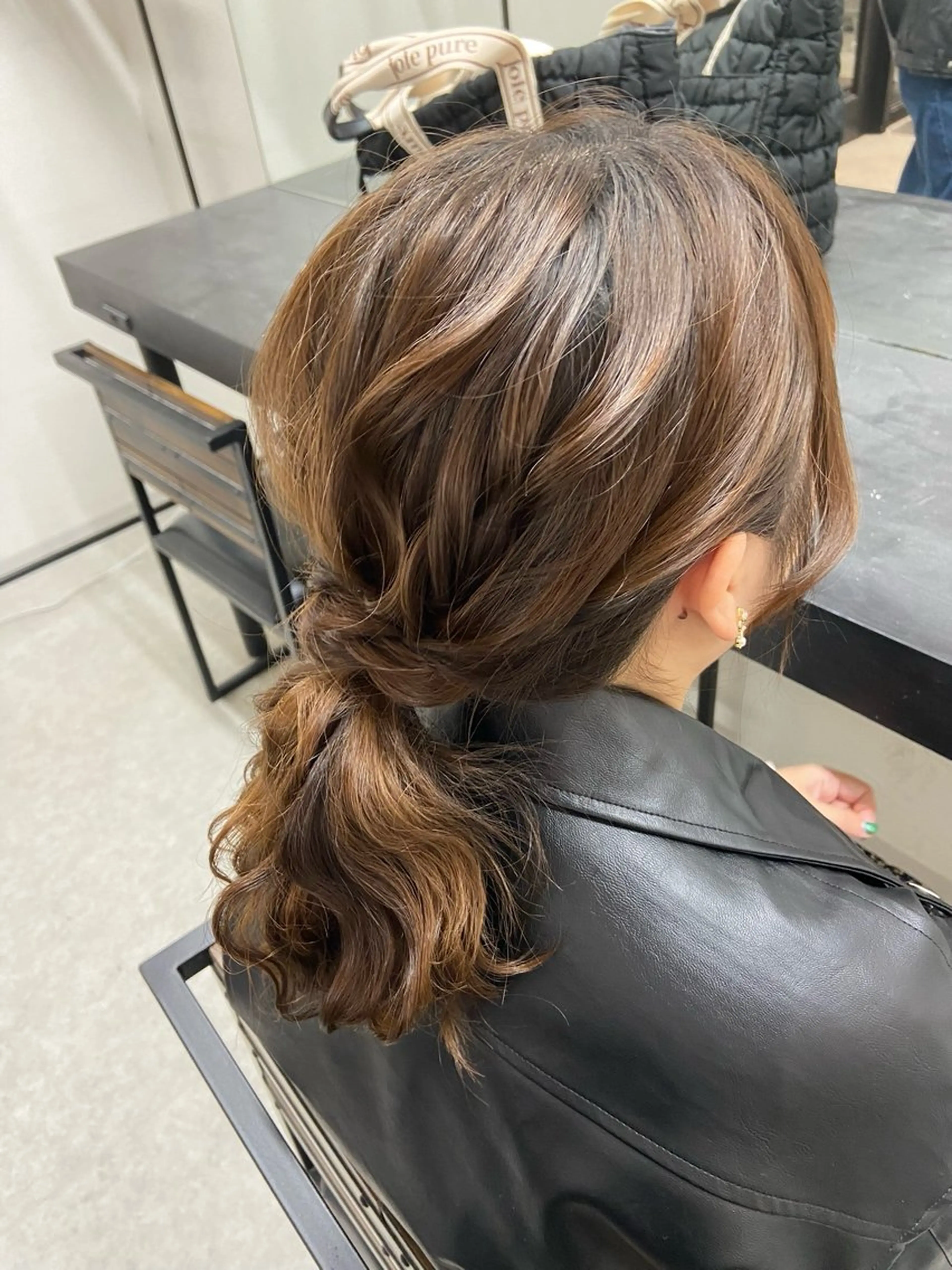 ミディアム Iio Renaのヘアスタイル