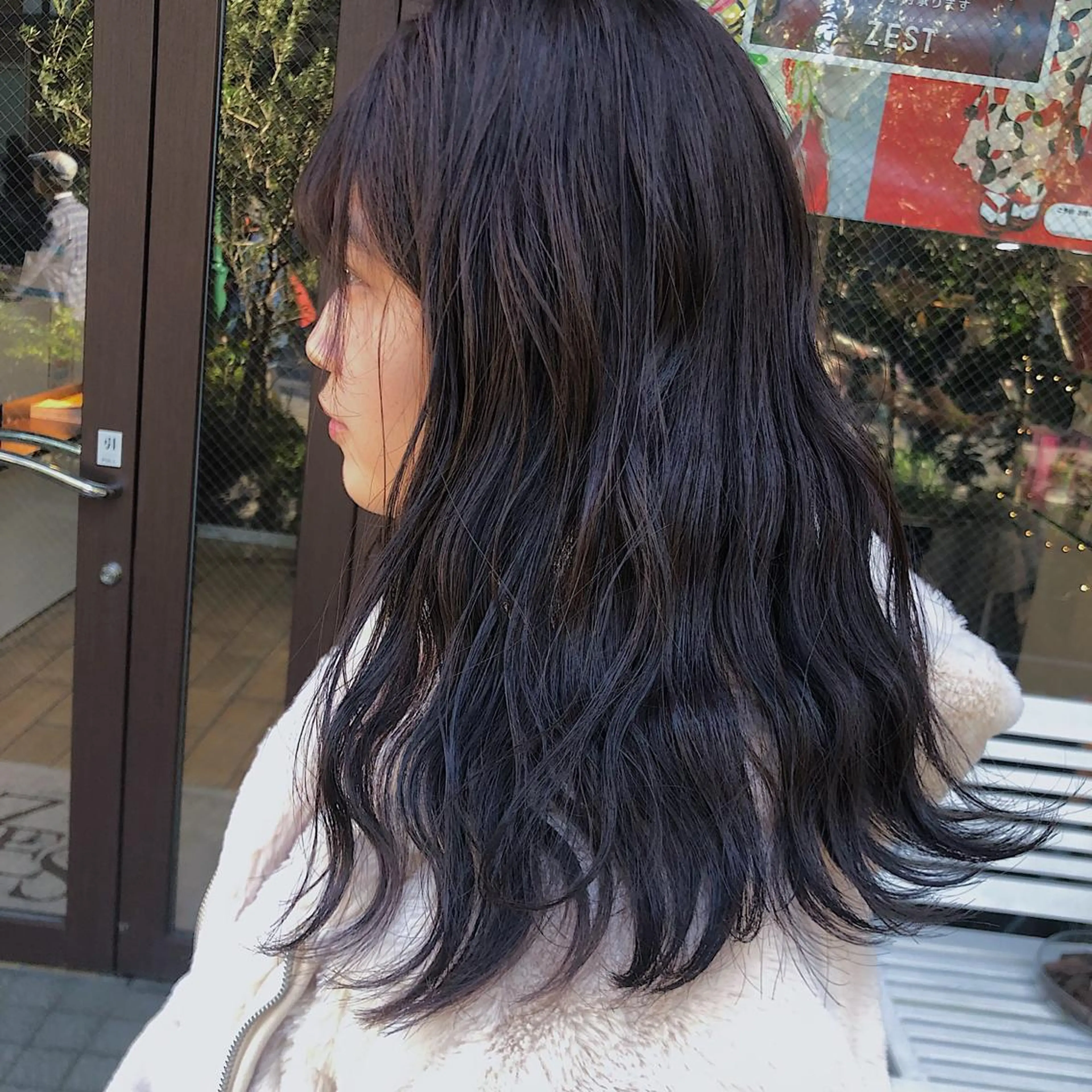 ロング カラー 黒髪 カシス ヘアカラー ワンカールで盛れる レイヤー🎀Macoのヘアスタイル