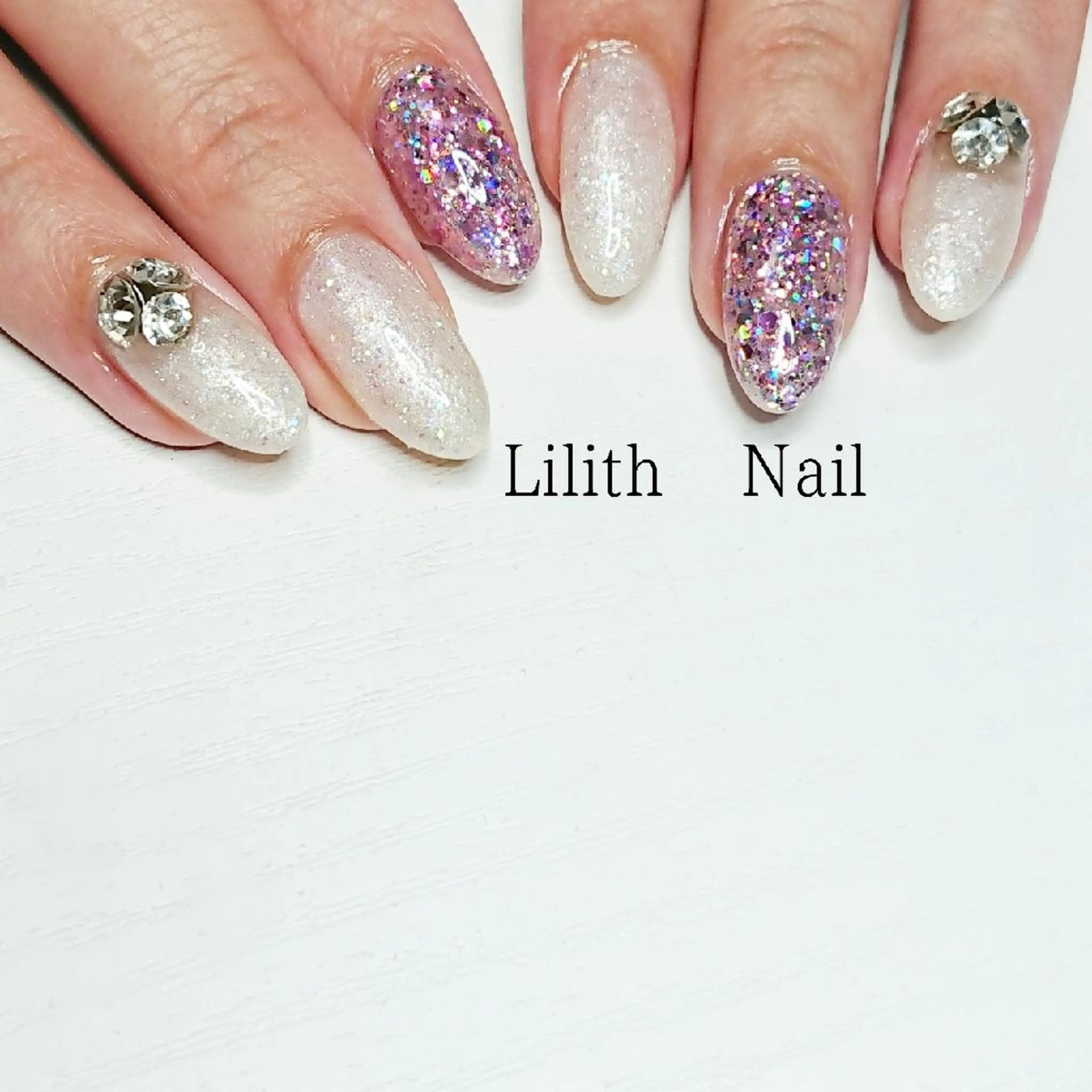 ネイル アートネイル ハンドネイル Lilith Nailのネイルデザイン