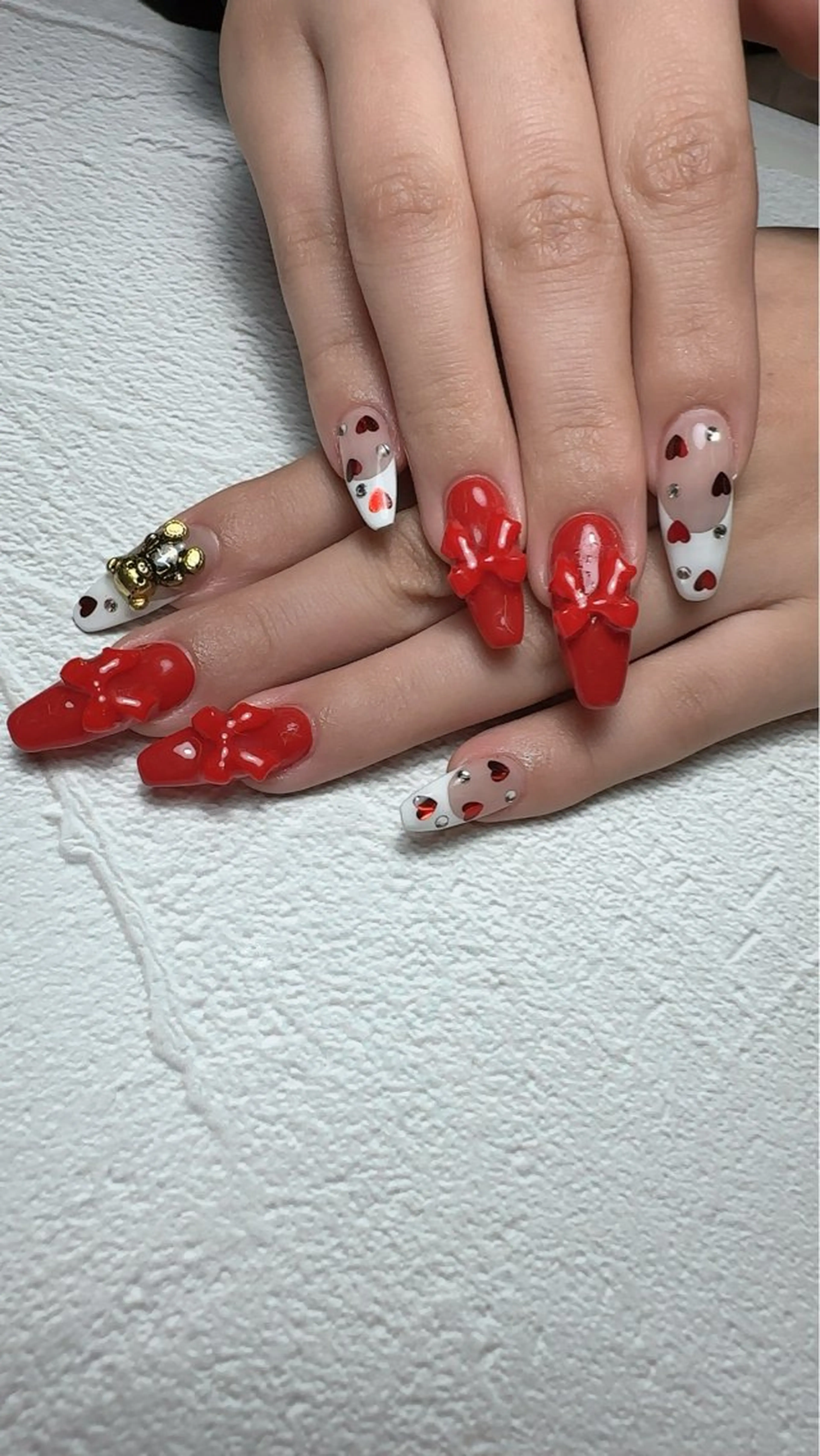 ネイル アートネイル ハート マグネットネイル 持ち込み ニュアンスネイル ハンドネイル Nailsalon Mimiy..♡のネイルデザイン