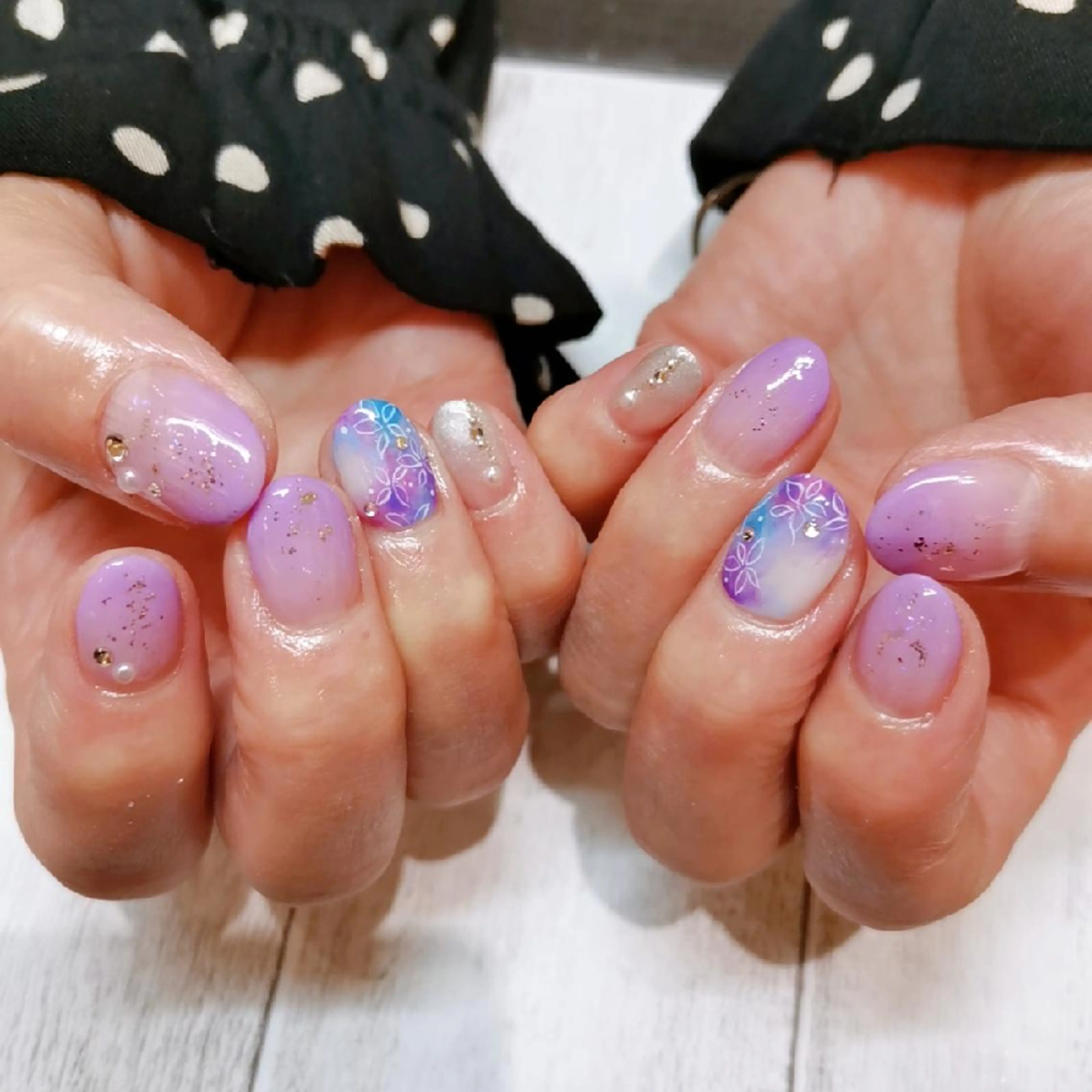 ネイル ハンドネイル ハンドケア nails by Mikaのネイルデザイン
