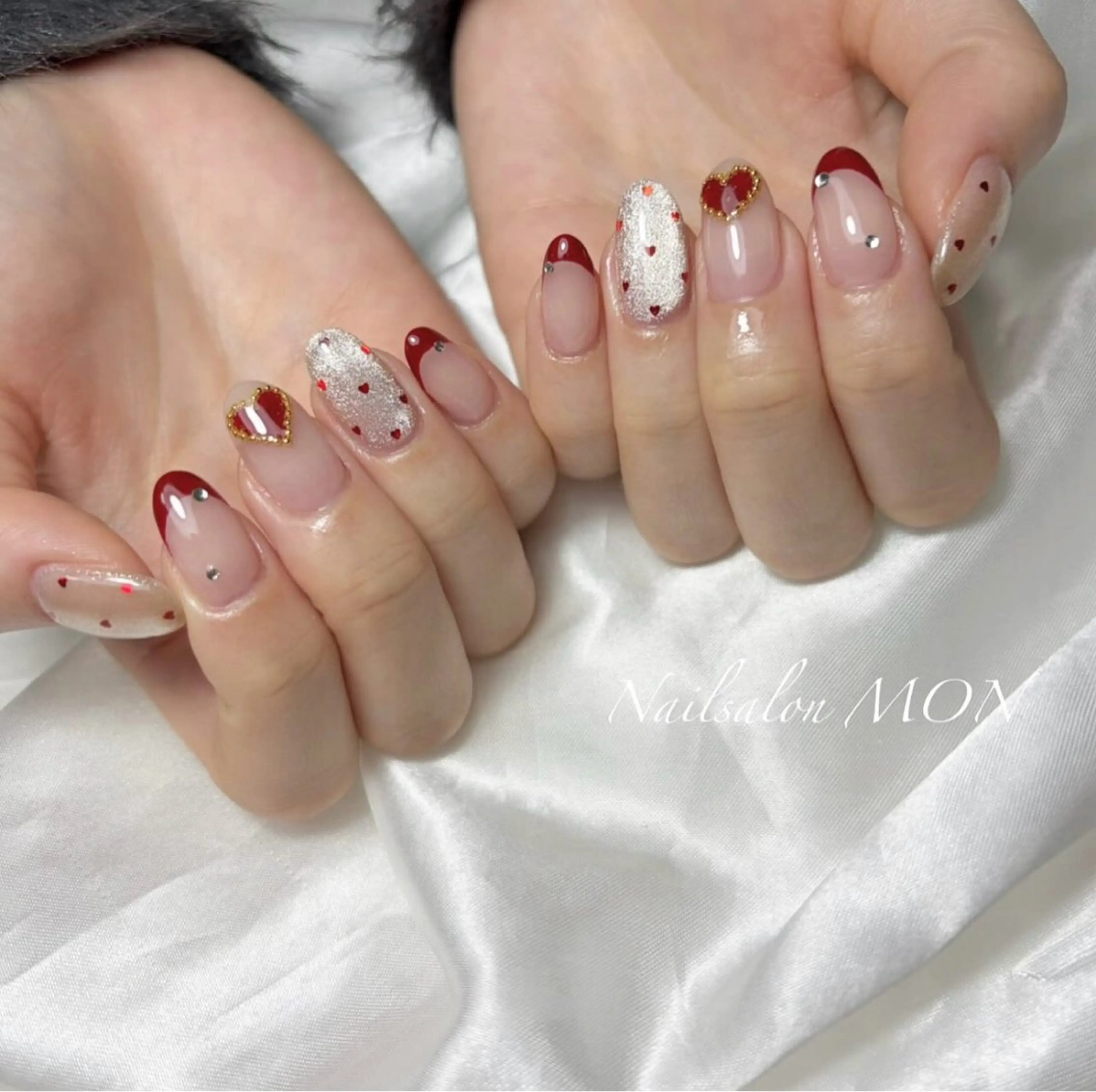 ネイル ストーンネイル ハンドネイル Nailsalon MONのネイルデザイン