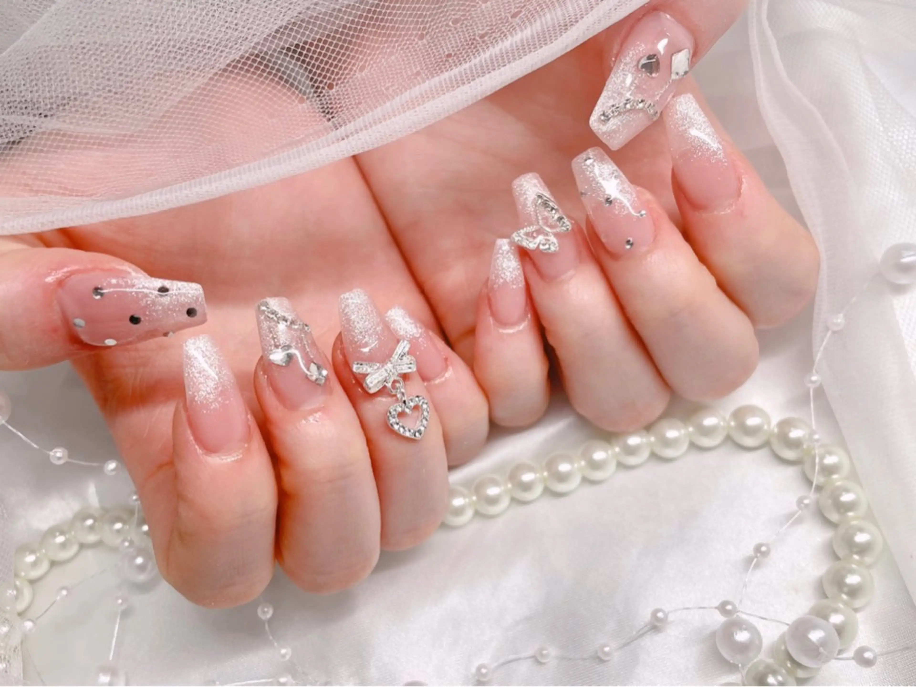 ネイル ハンドネイル ゆりか ジョアアンジェ福島のネイルデザイン