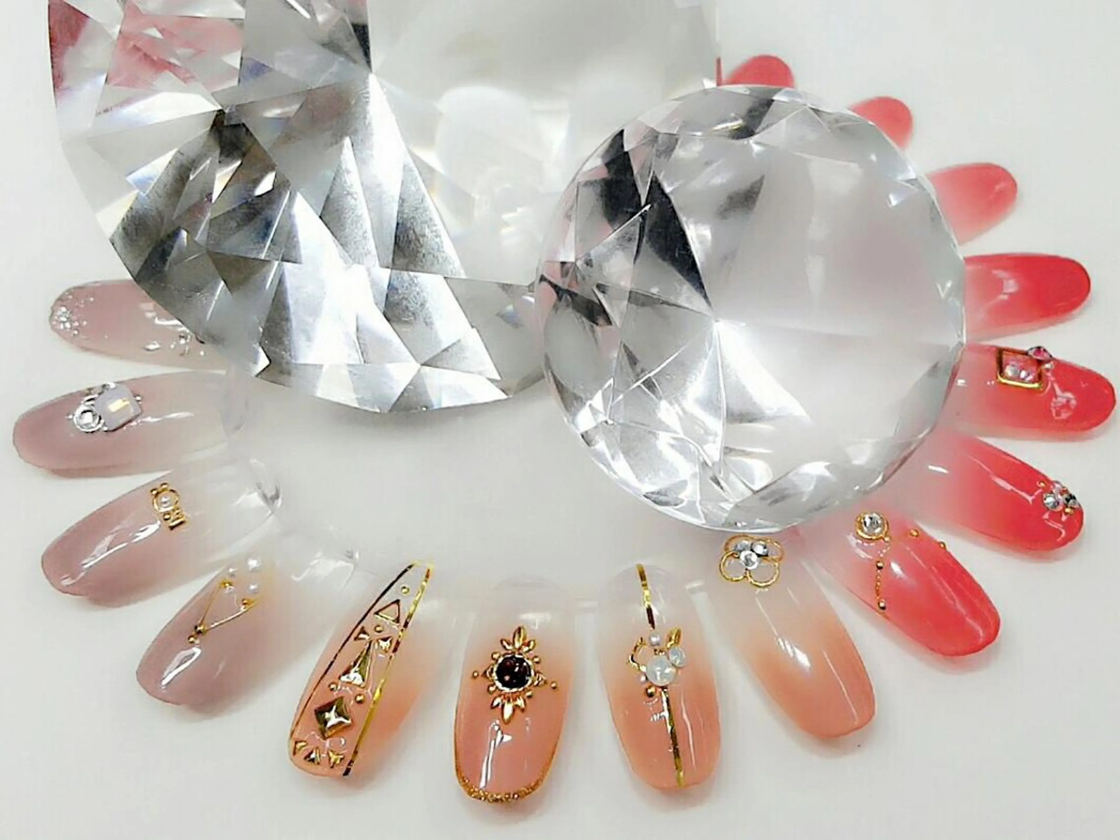 ネイル クレアラルーチェ 博多駅前店★の眉毛・アイブロウイメージ