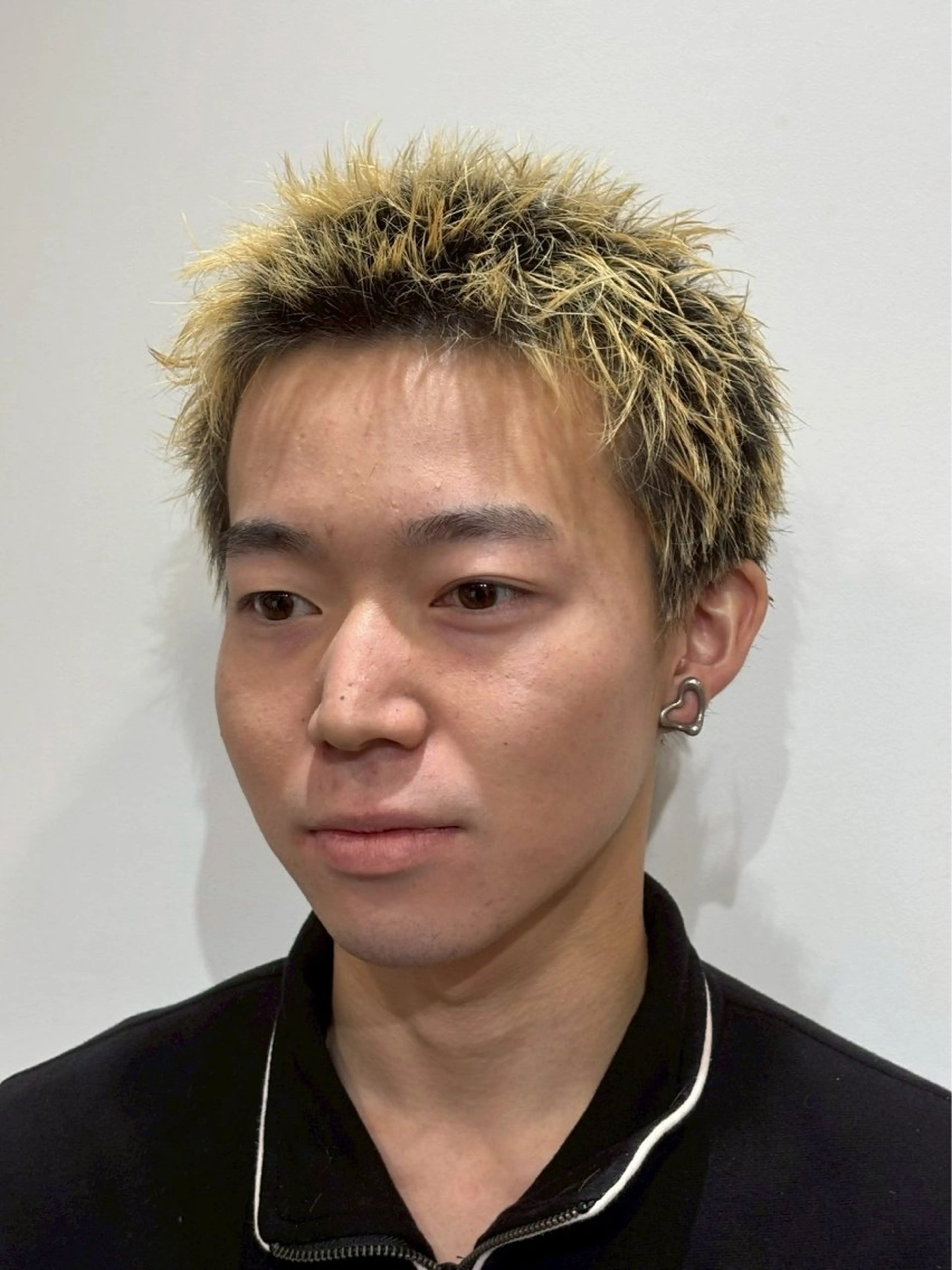 ショート メンズ スパイキーショート ショートヘア 🔥メンズ特化🔥 真裟斗のヘアスタイル