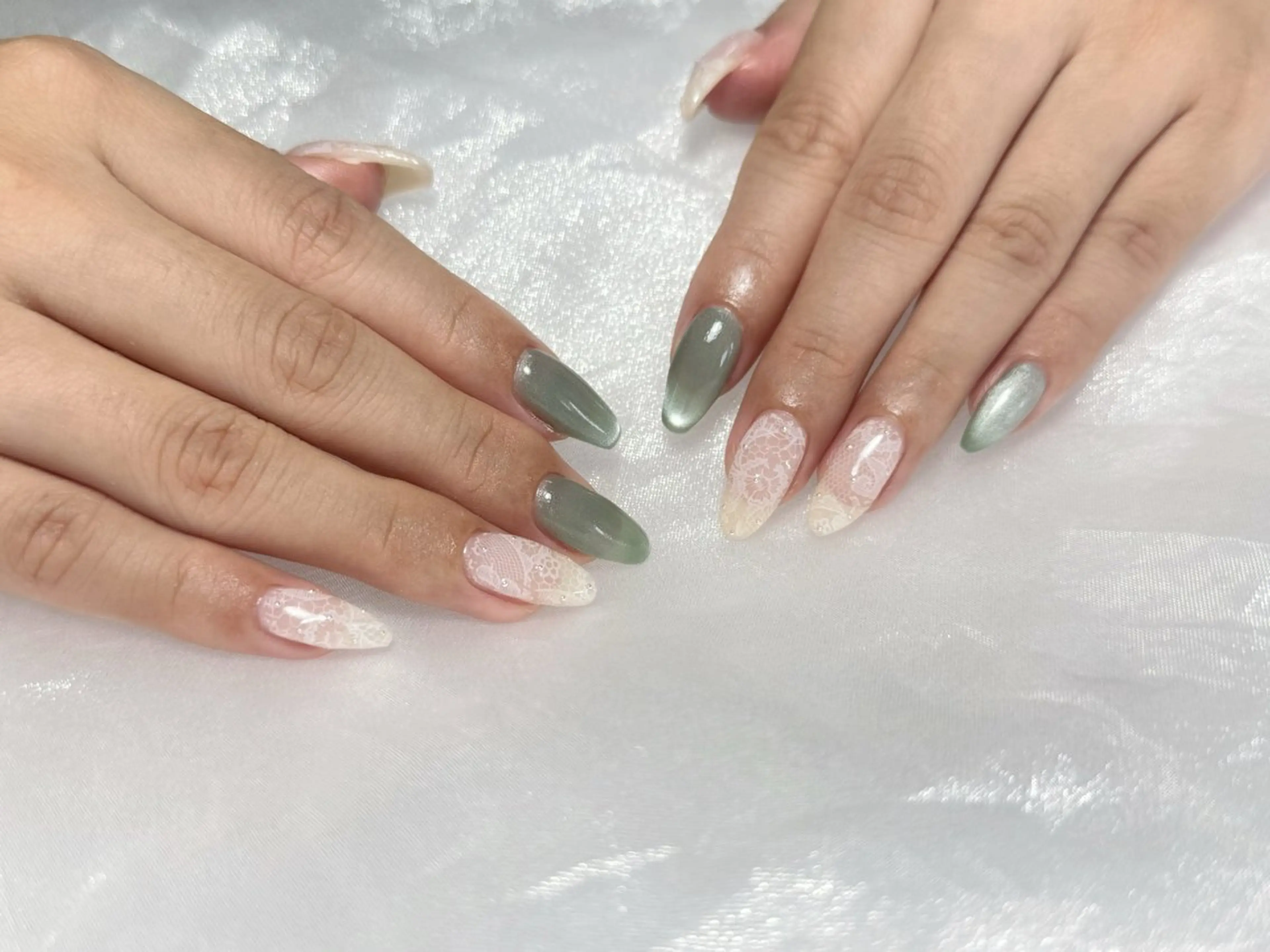 セミロング ハンドネイル navi nail ayaneのネイルデザイン
