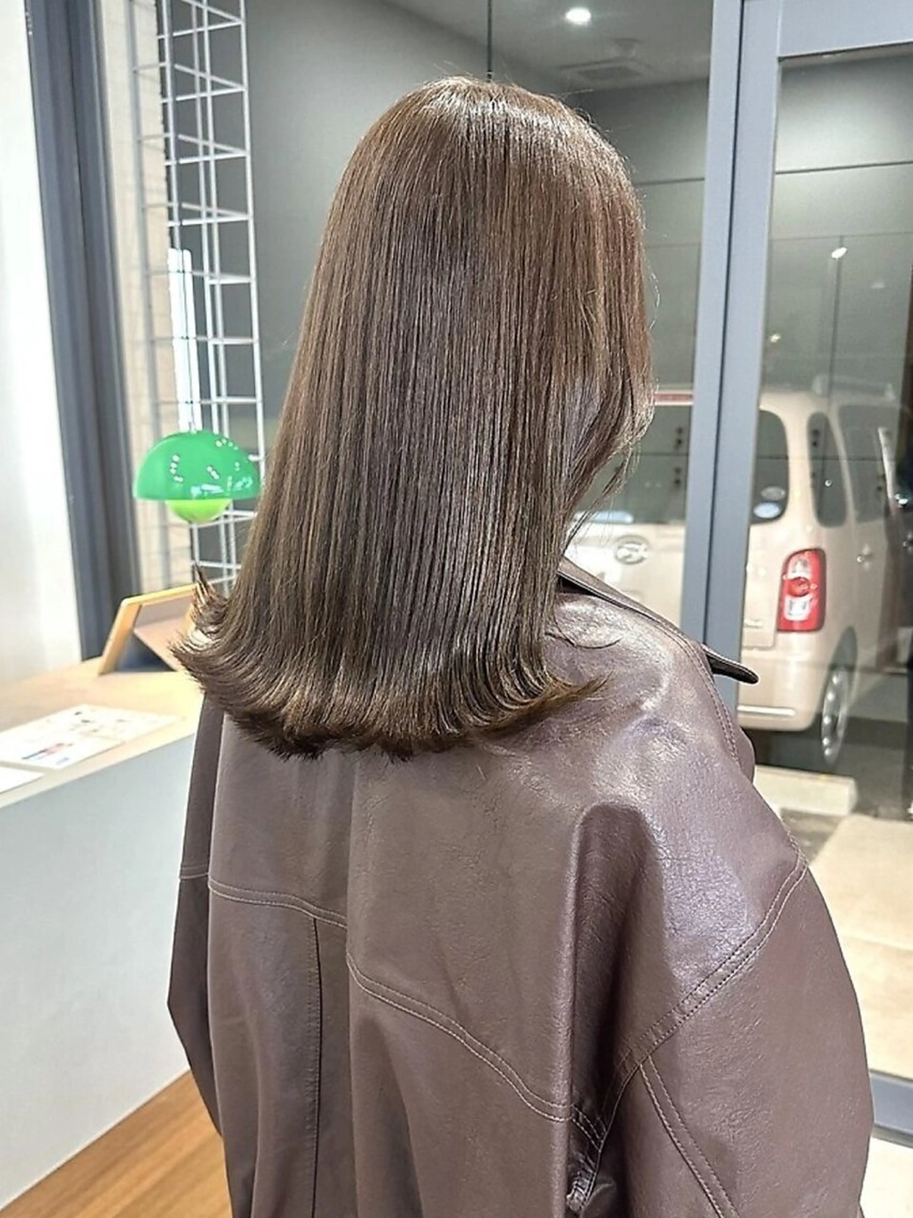 ミディアム カラー 暖色カラー/透明感 ベージュ/結羽🌼のヘアスタイル