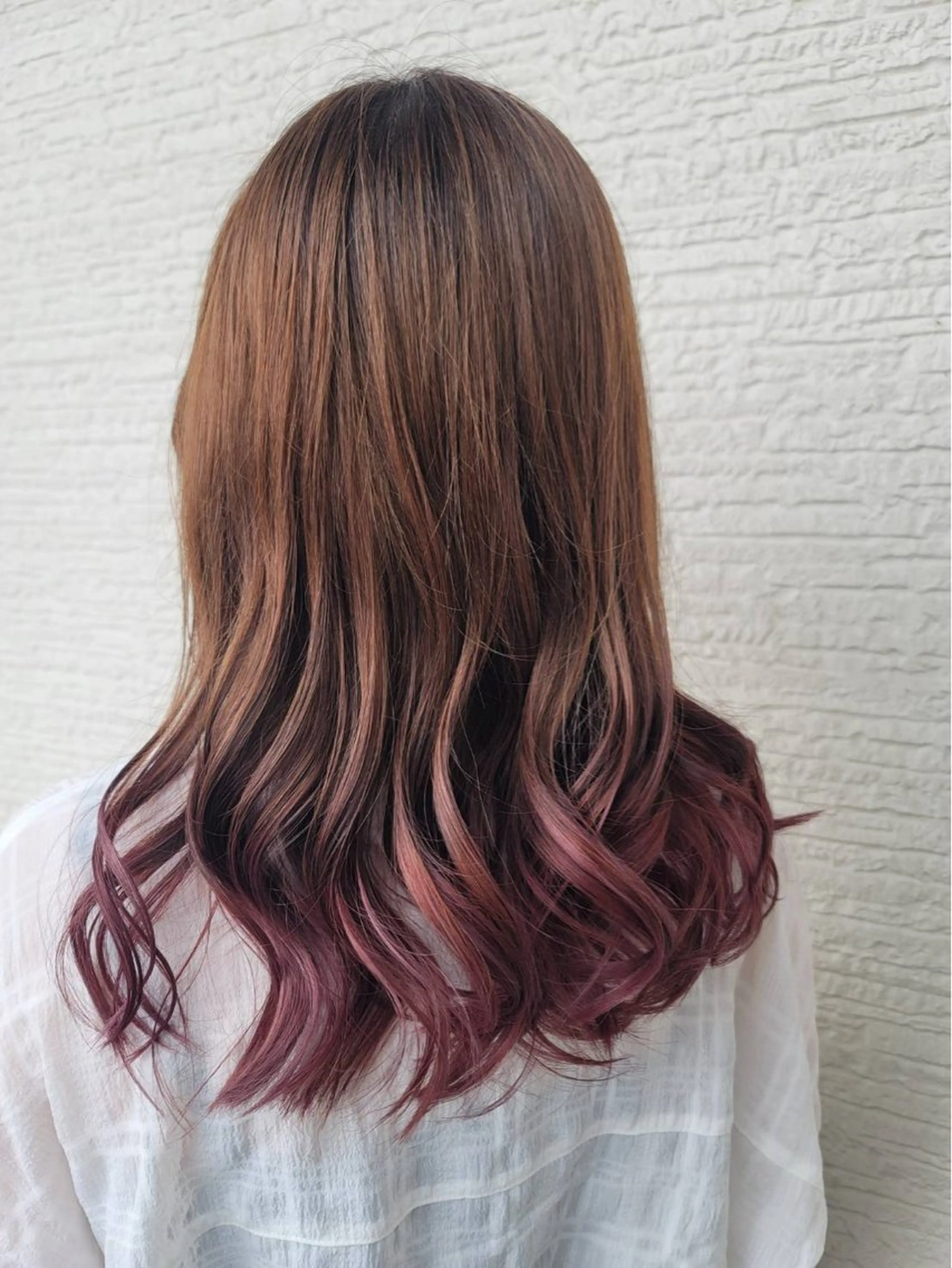 ロング 𝑴𝒐𝒓𝒊 /髪質改善/艶髪🖤のヘアスタイル