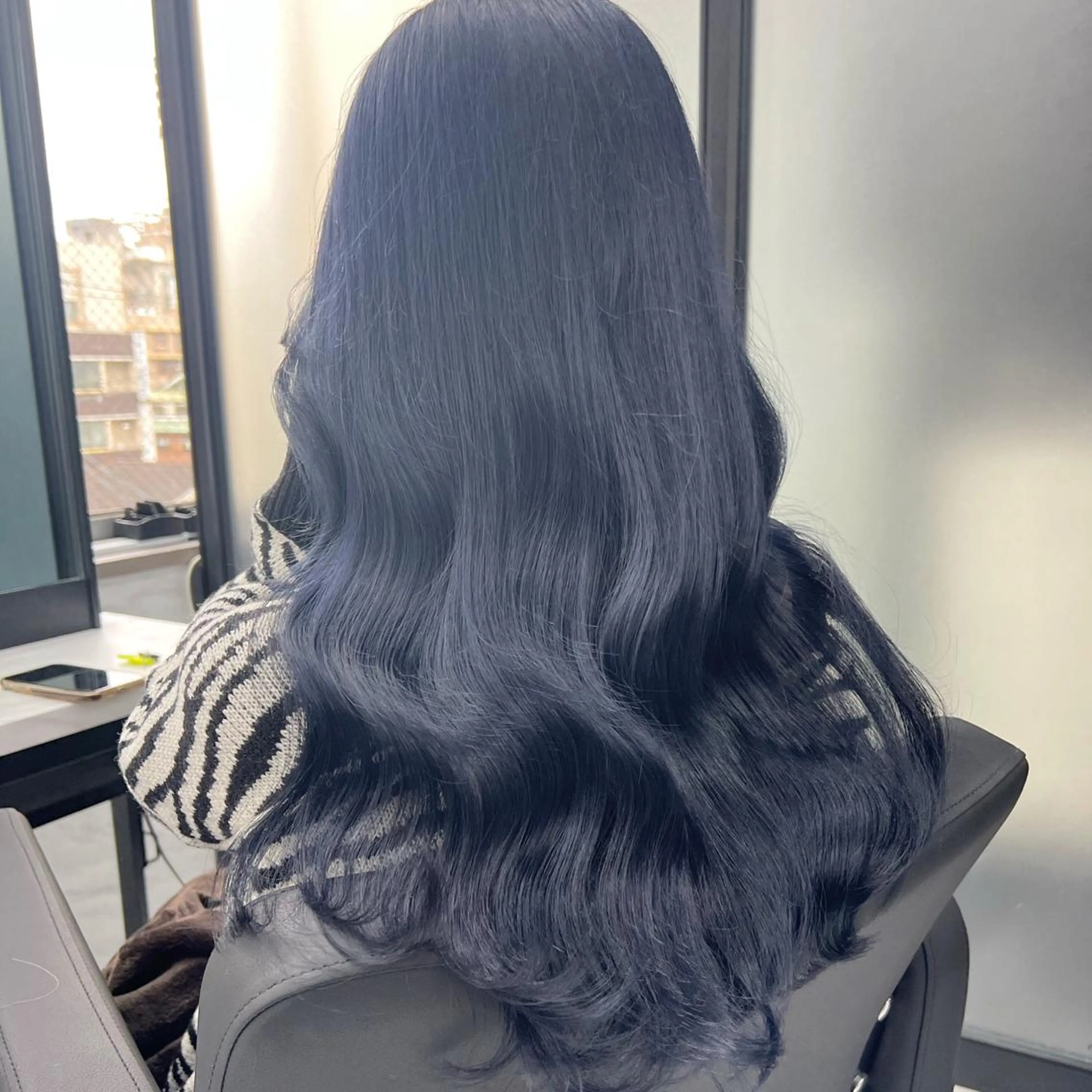 ロング カラー シールエクステ ハイトーンカラー エクステ シールエクステ特化 ハイトーン、NANAのヘアスタイル