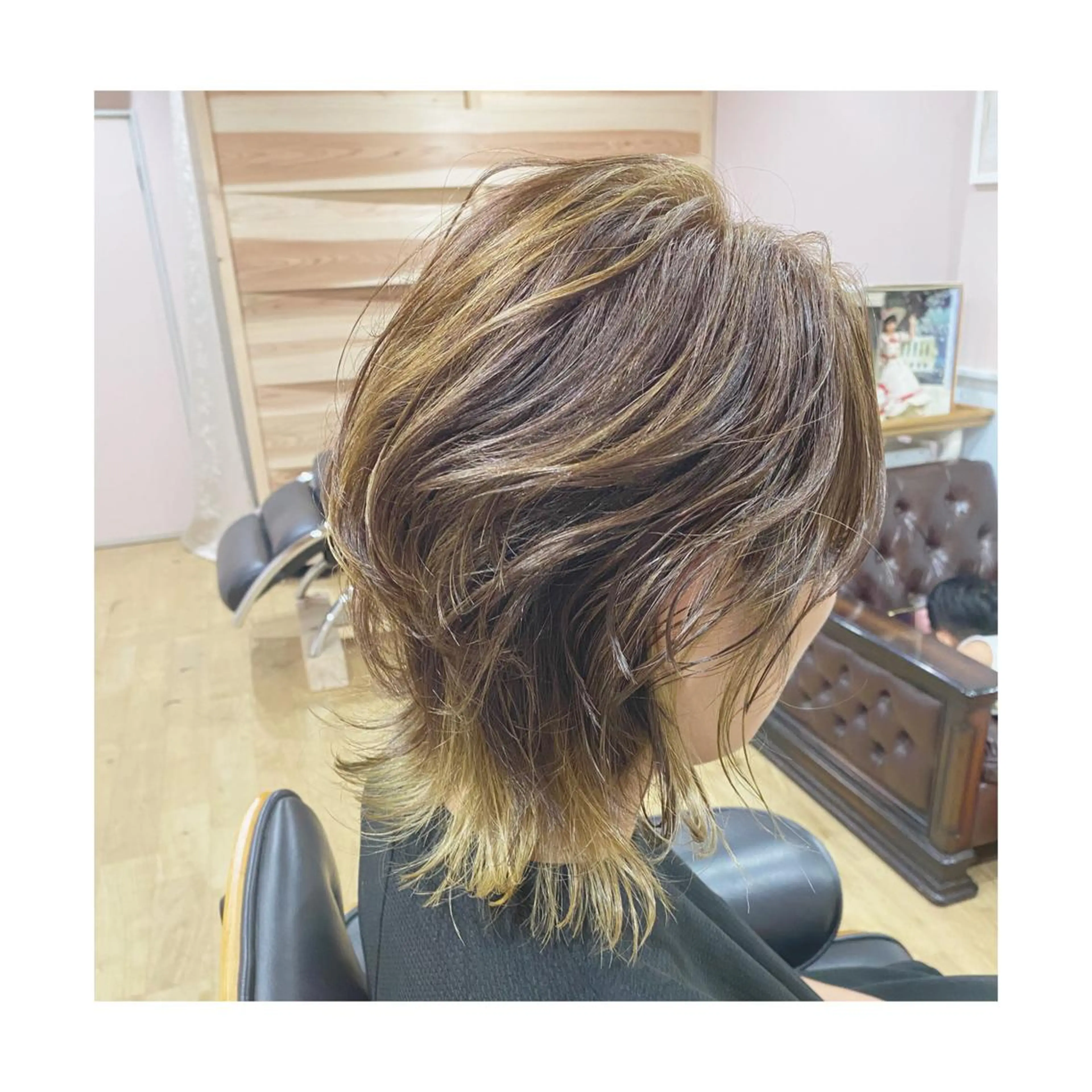 ミディアム カラー Asuka Mabuchiのヘアスタイル