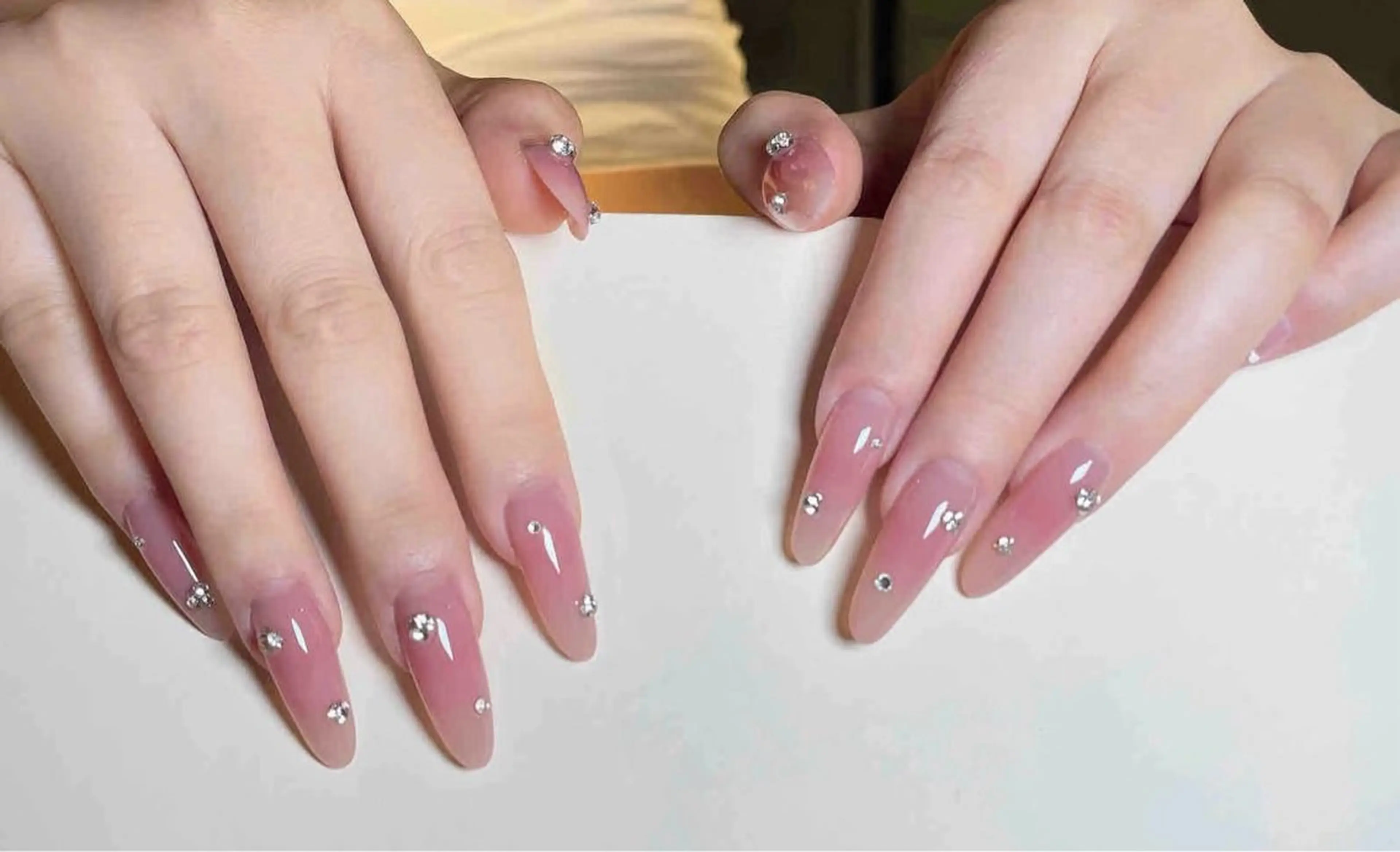 ネイル チークネイル BabyYouMi nailのネイルデザイン