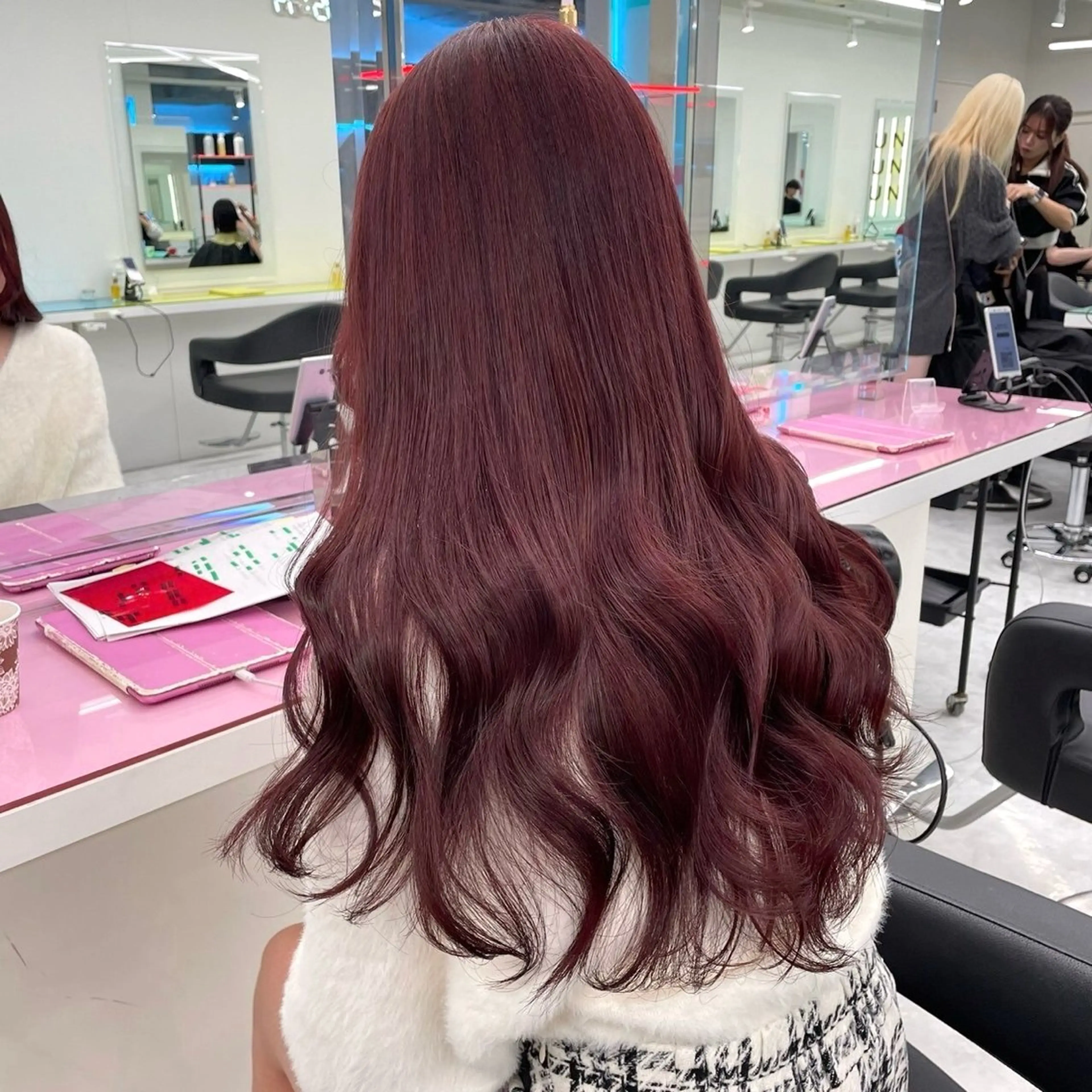ロング カラー ヘアアレンジ ブラウンカラー 透明感カラー オレンジ ピンクカラー ロング 銀座/ショート/ メンズ/HINOKIのヘアスタイル