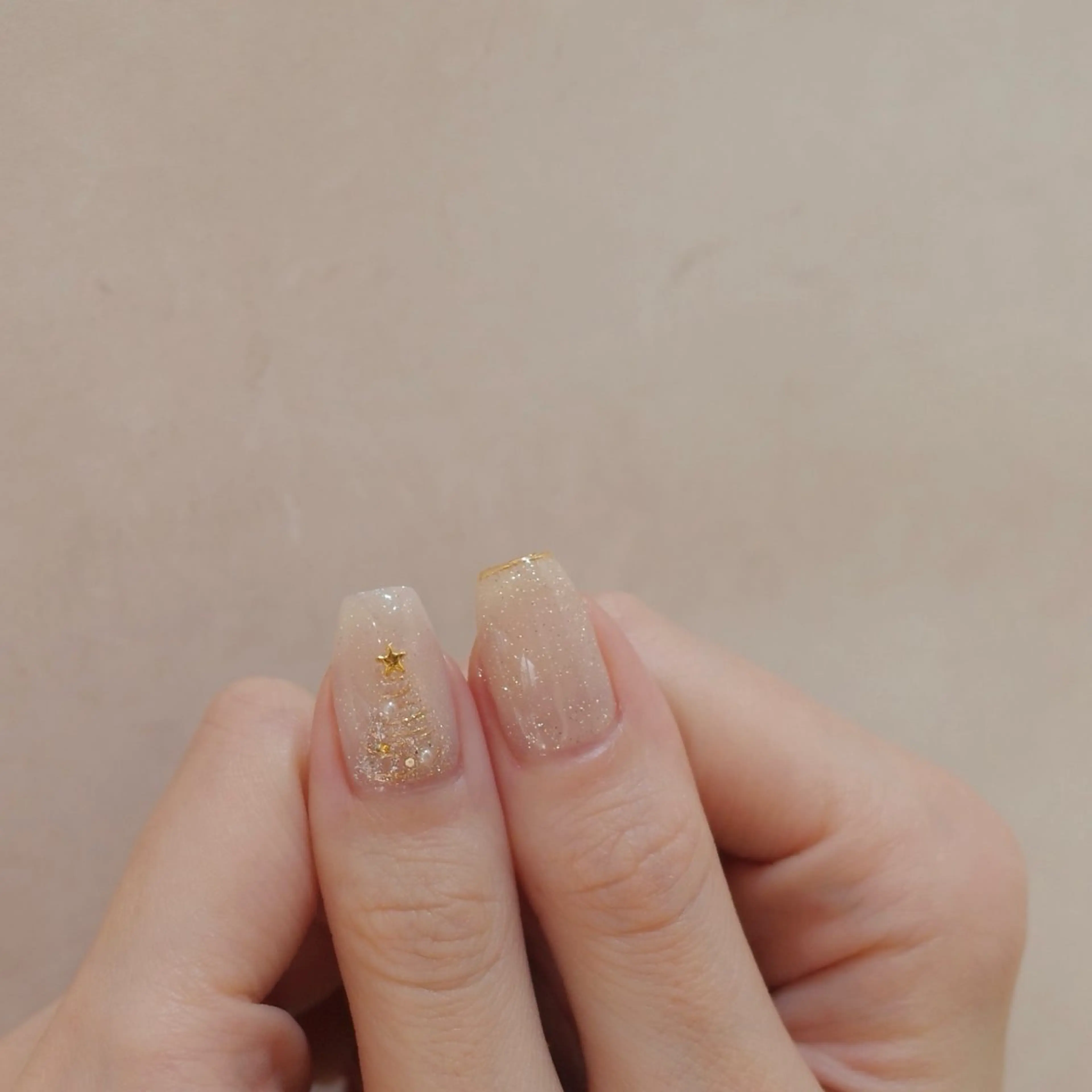 ネイル ハンドネイル reika .のネイルデザイン