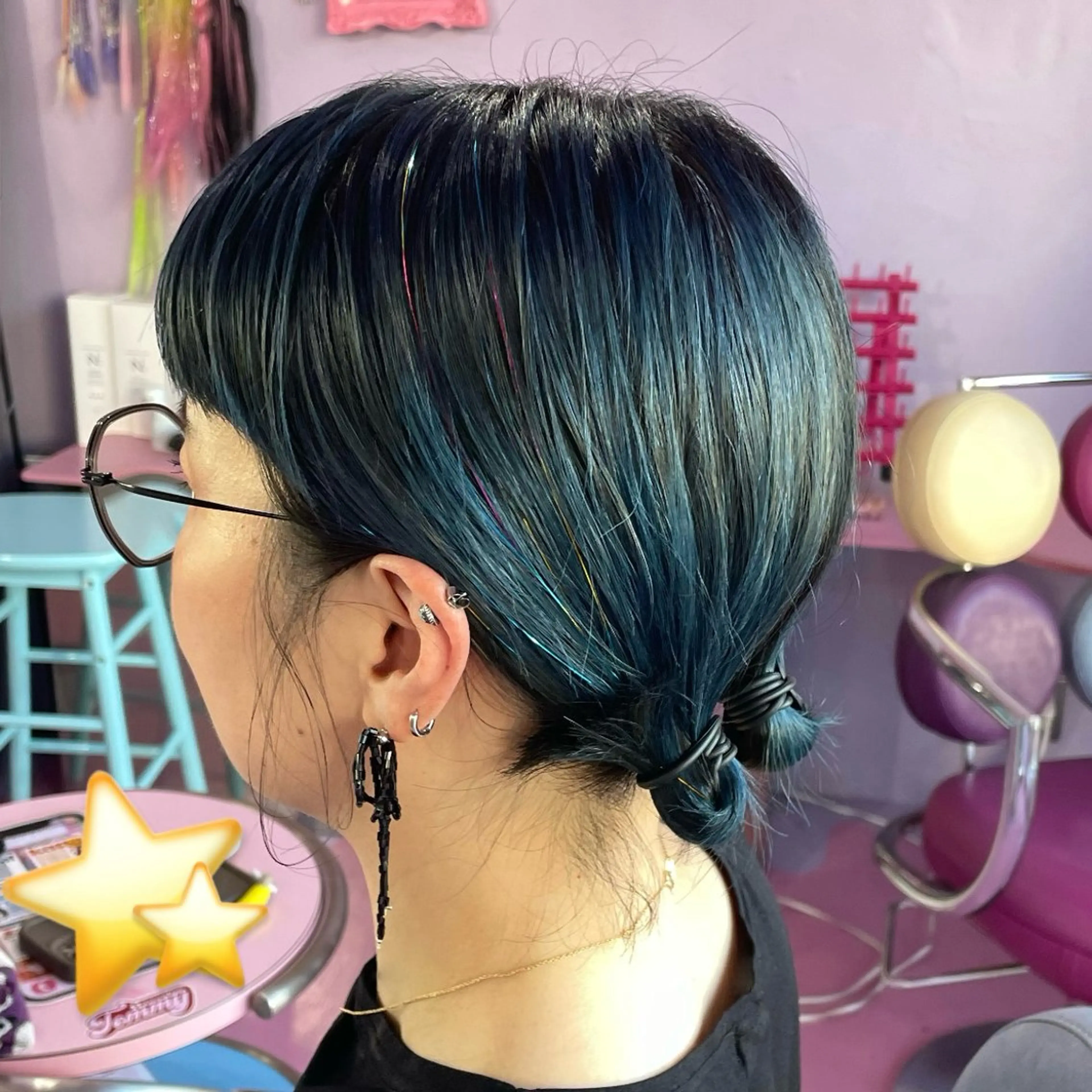 ショート ヘアアレンジ エクステ 👽KINA👽 派手髪🦖💖✨のヘアスタイル