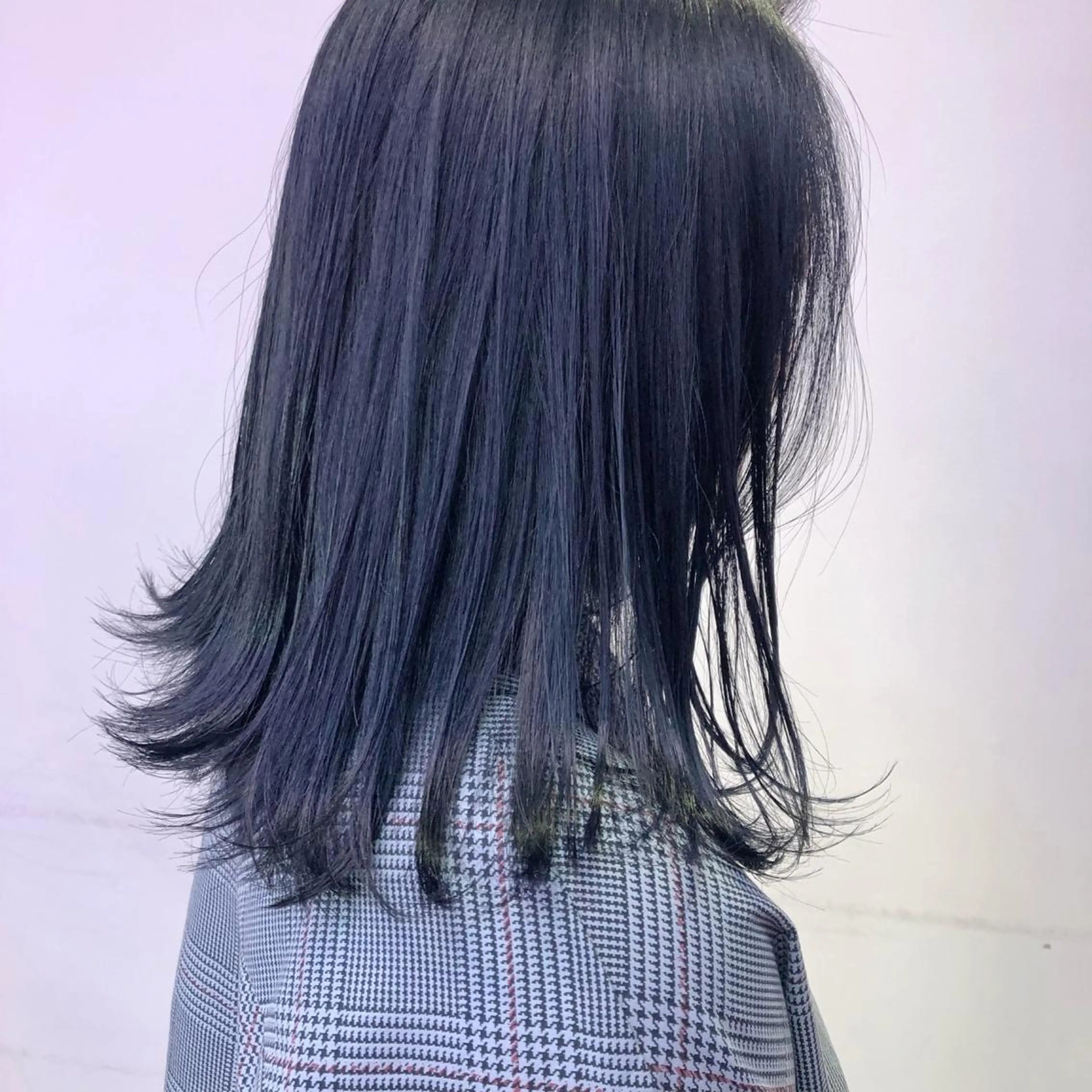ミディアム カラー パーマ ヘアアレンジ メンズ キッズ ネイル マツエク・マツパ ブルーカラー ネイビーカラー ブルー ネイビー 天神レイヤーカット No.1💖マユカのヘアスタイル