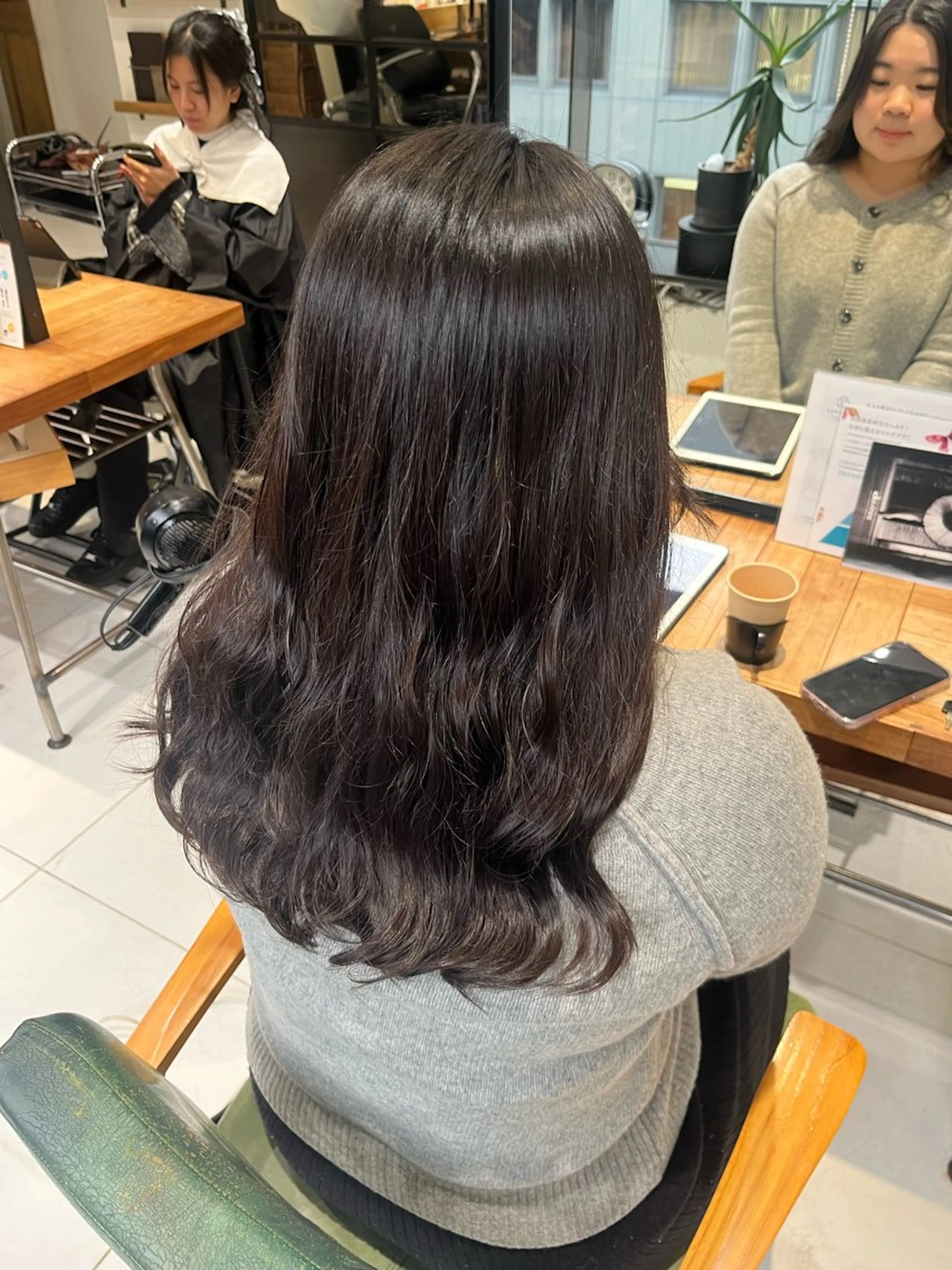 セミロング セミロングパーマ スタジオノル パーマ🌀あやなのヘアスタイル