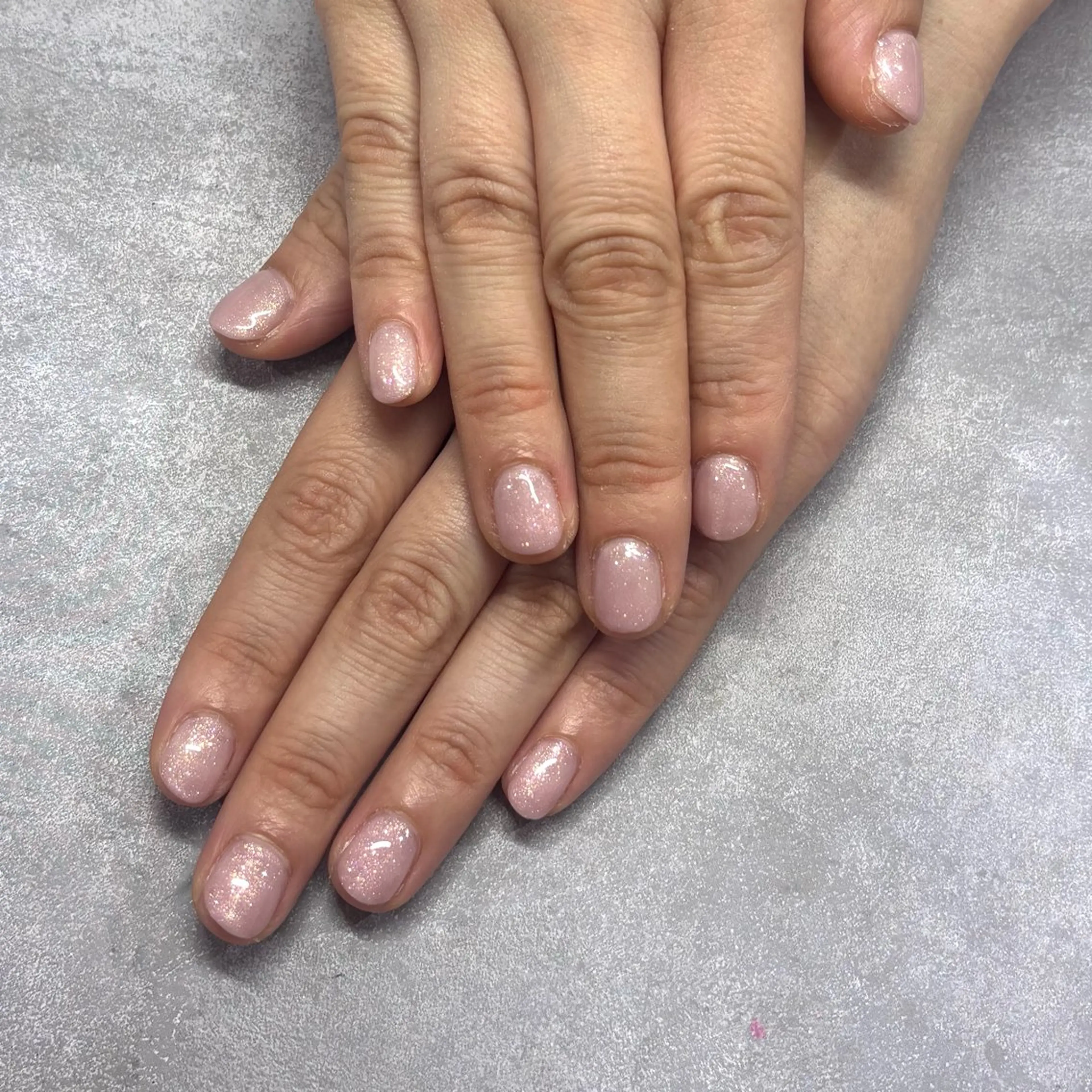 ネイル アンリッシュ新宿店 ishiiのネイルデザイン