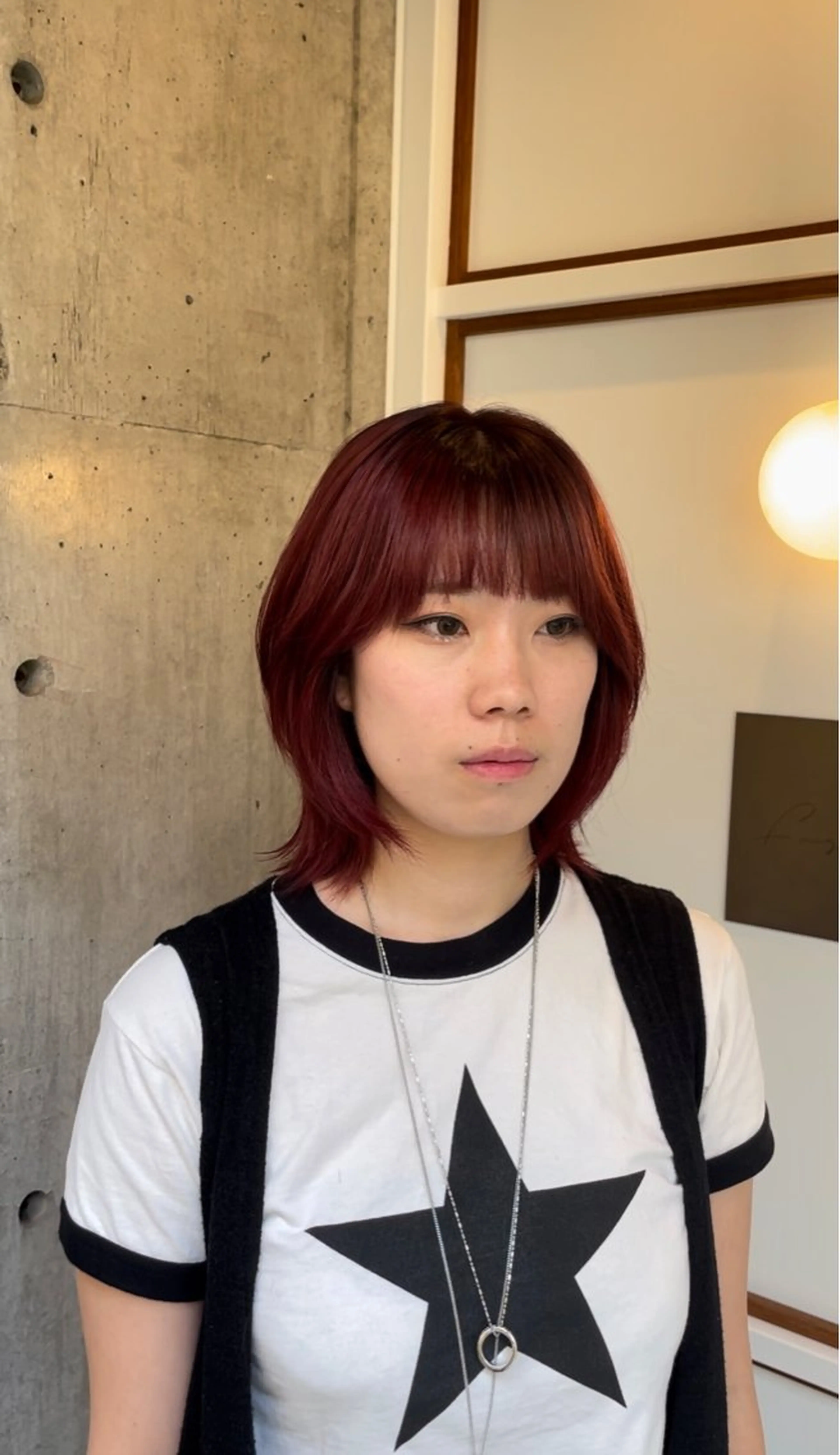 ミディアム カラー ブリーチ レッドカラー カット ヘアカラー レイヤー/透明感 カラー ☽EMIRIのヘアスタイル