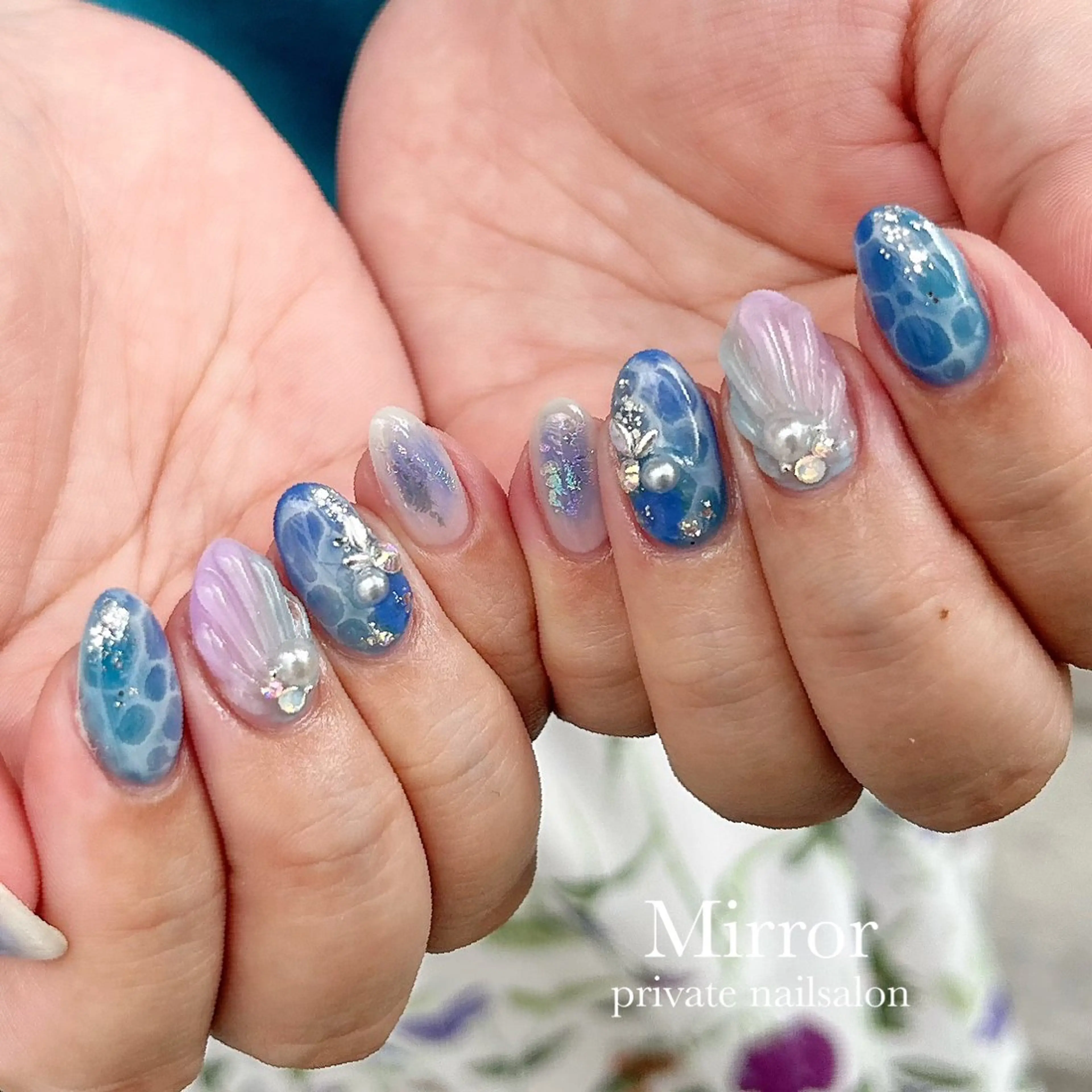 ネイル アートネイル nailsalon Mirrorのネイルデザイン