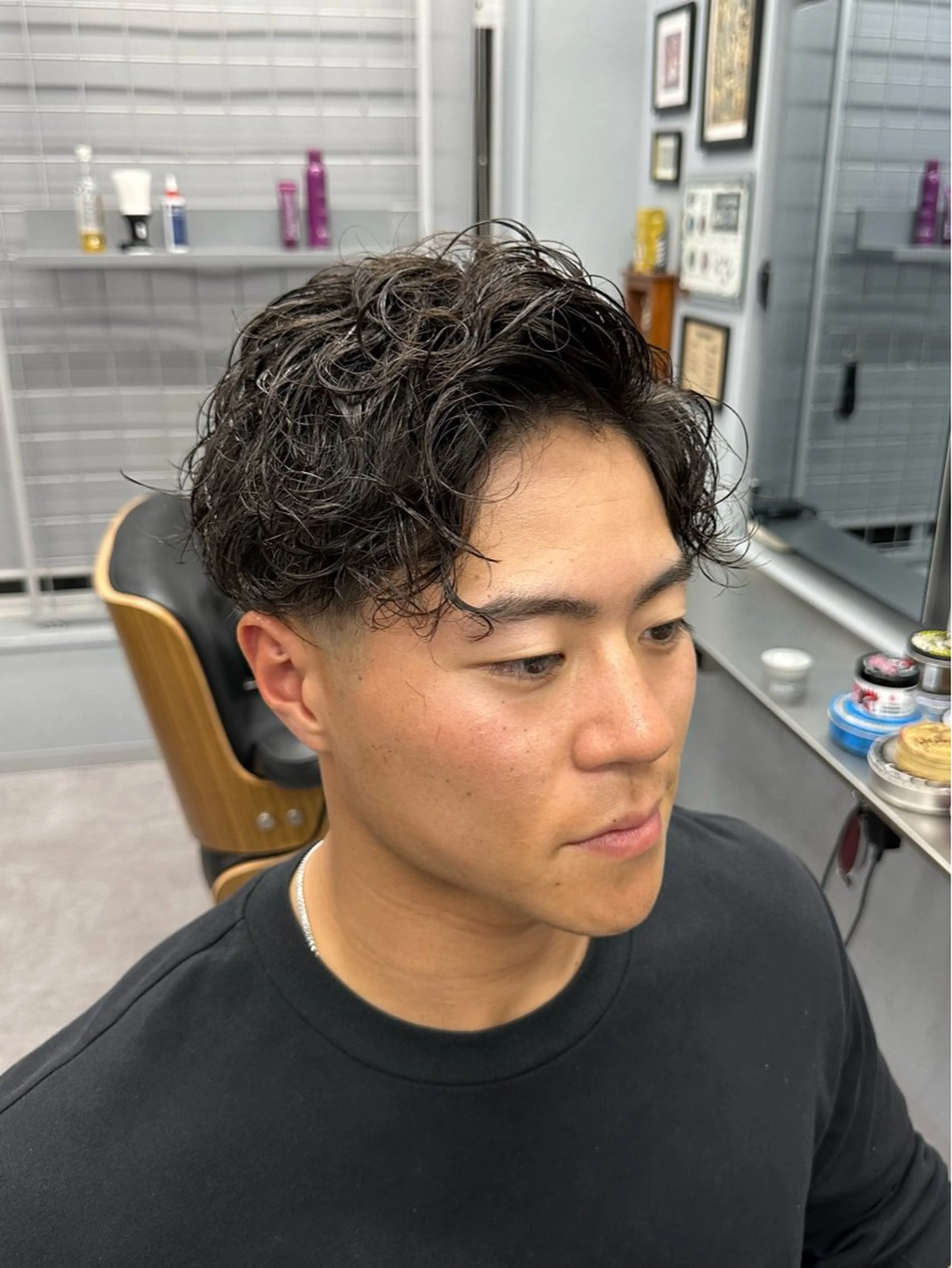 パーマ メンズ メンズブリーチ センターパート フェードカット メンズパーマ スペインカール カット パーマ I-CON  #blue MEN'S所属・池袋/カラー/パーマ NATSUのヘアスタイル