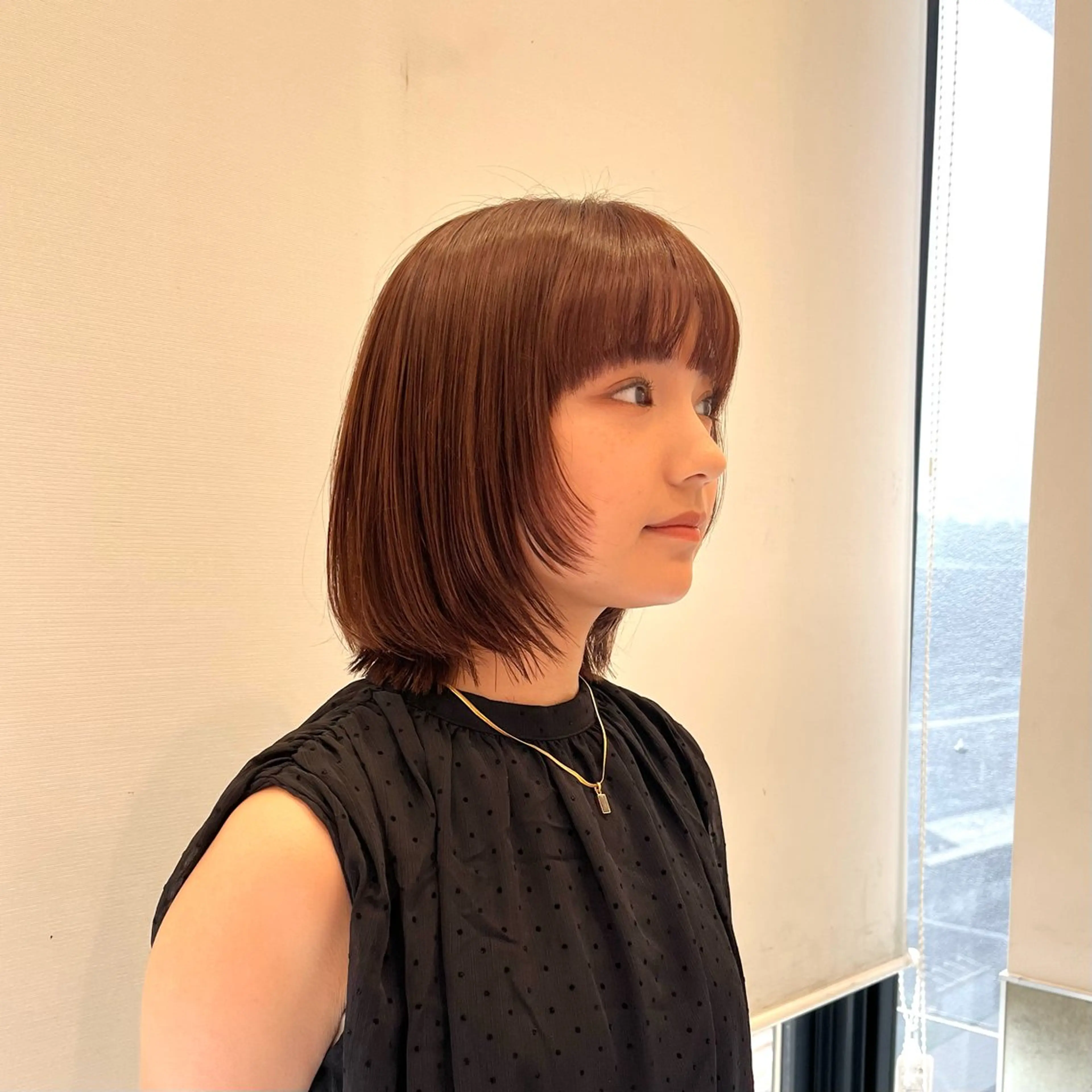 ミディアム カラー カット ヘアカラー ボブ/レイヤー/ ハッシュカット/河内のヘアスタイル