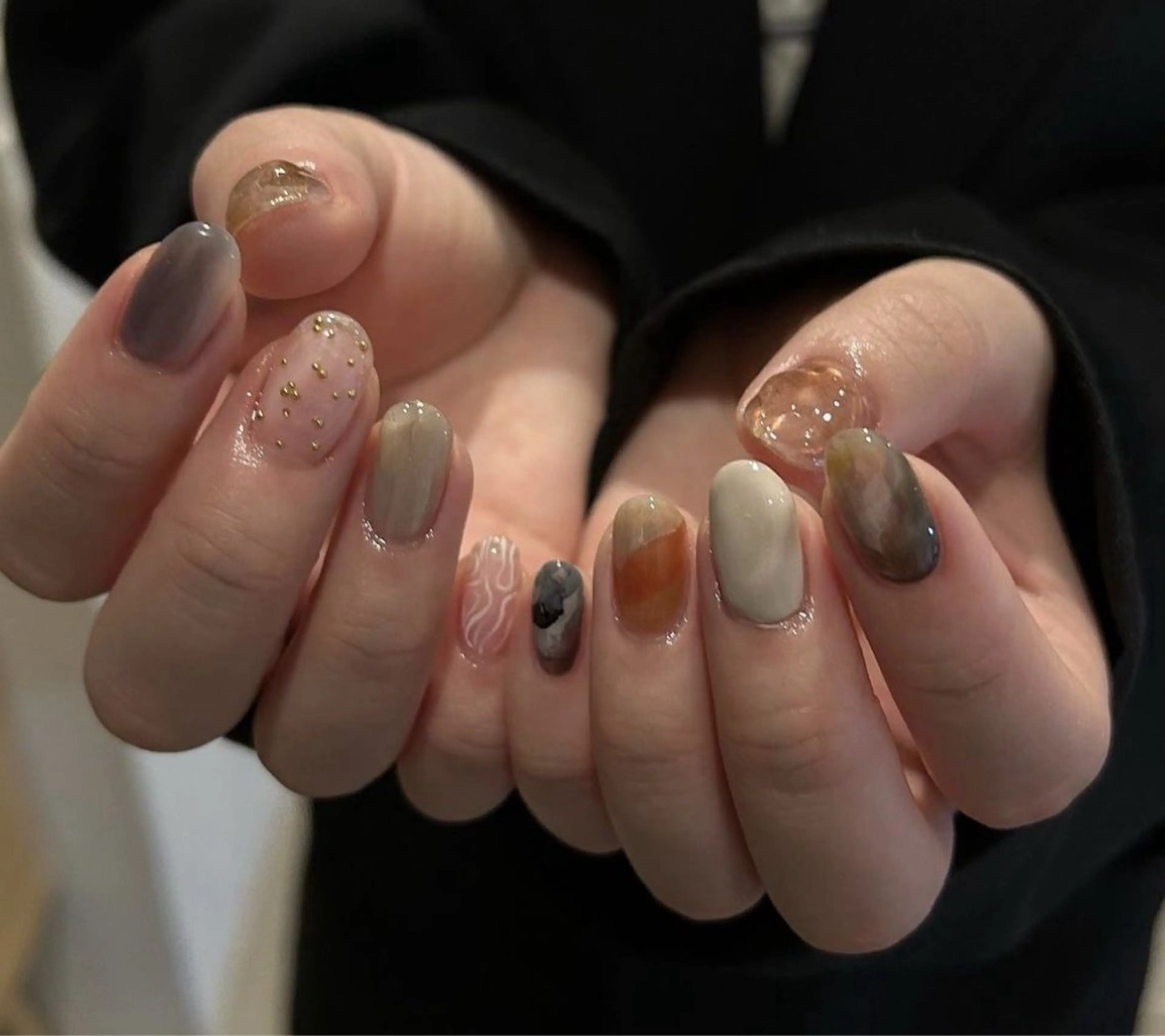 ネイル ジェルネイル 韓国ネイル マグネットネイル ニュアンスネイル シンプルネイル n2 nail daikokuchoのネイルデザイン