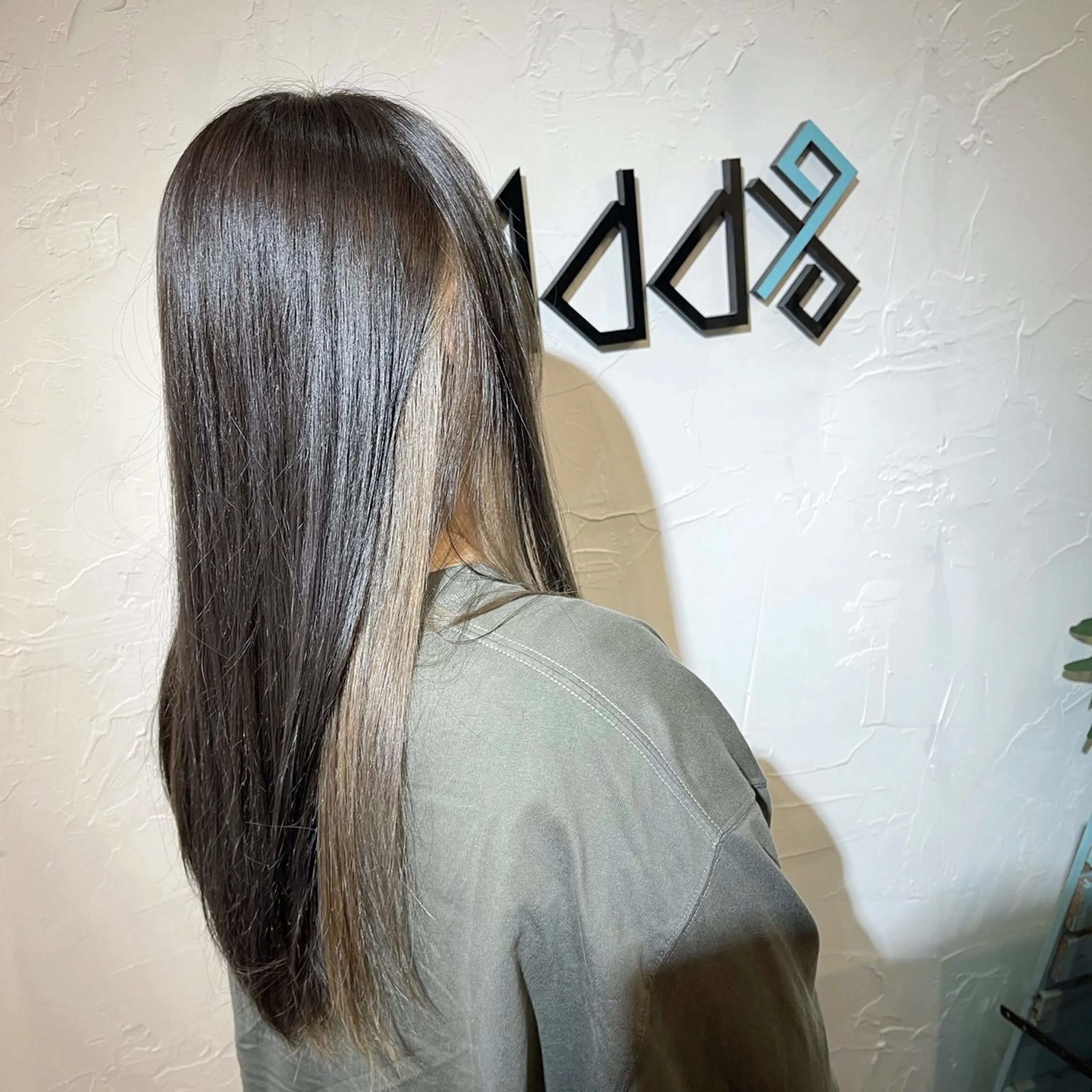 ロング カラー ヘアアレンジ ヘアカラー トリートメント Add9 柳田健登のヘアスタイル