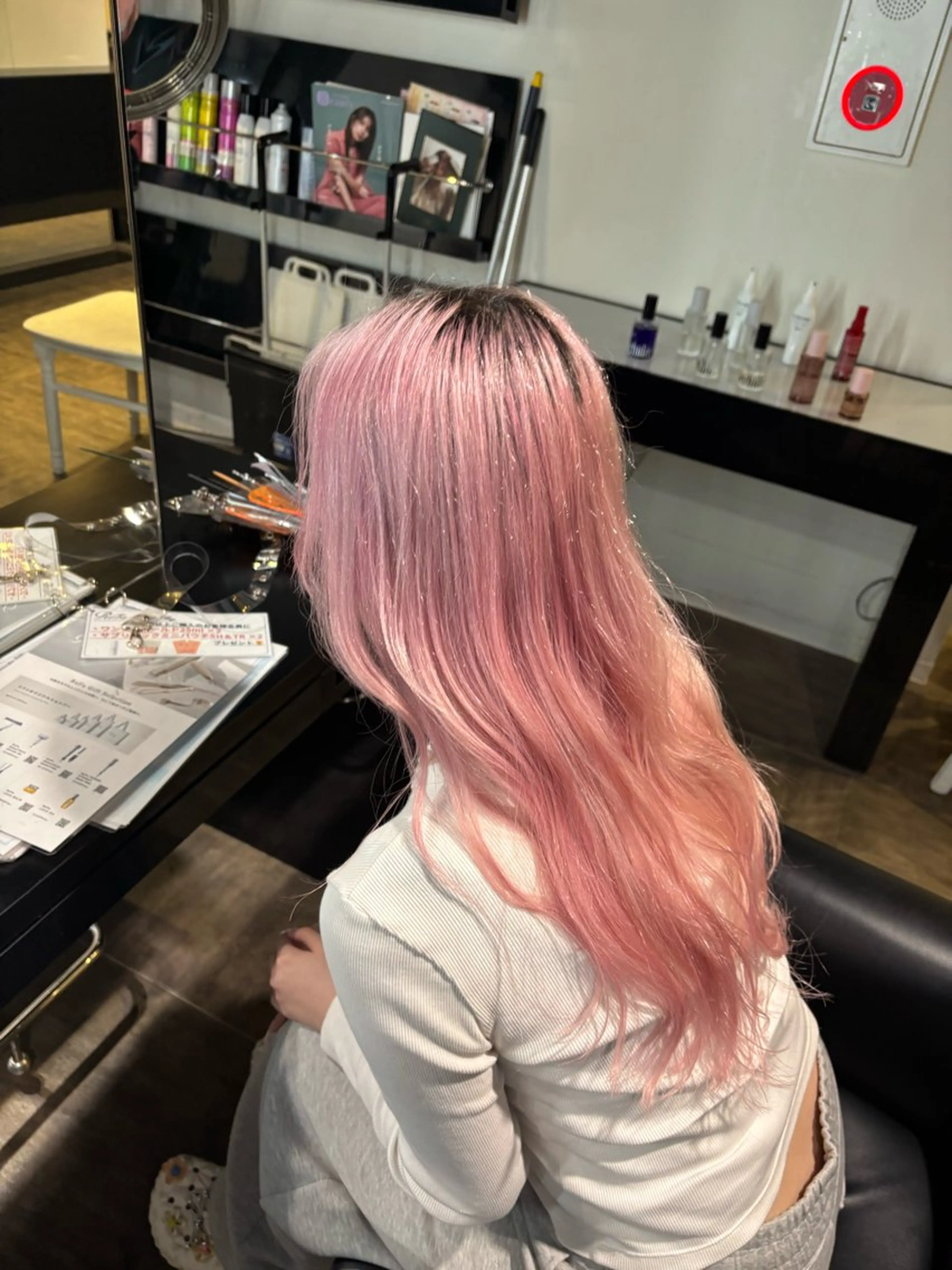ロング ヘアカラー TSUKASA カラーモデル募集中のヘアスタイル