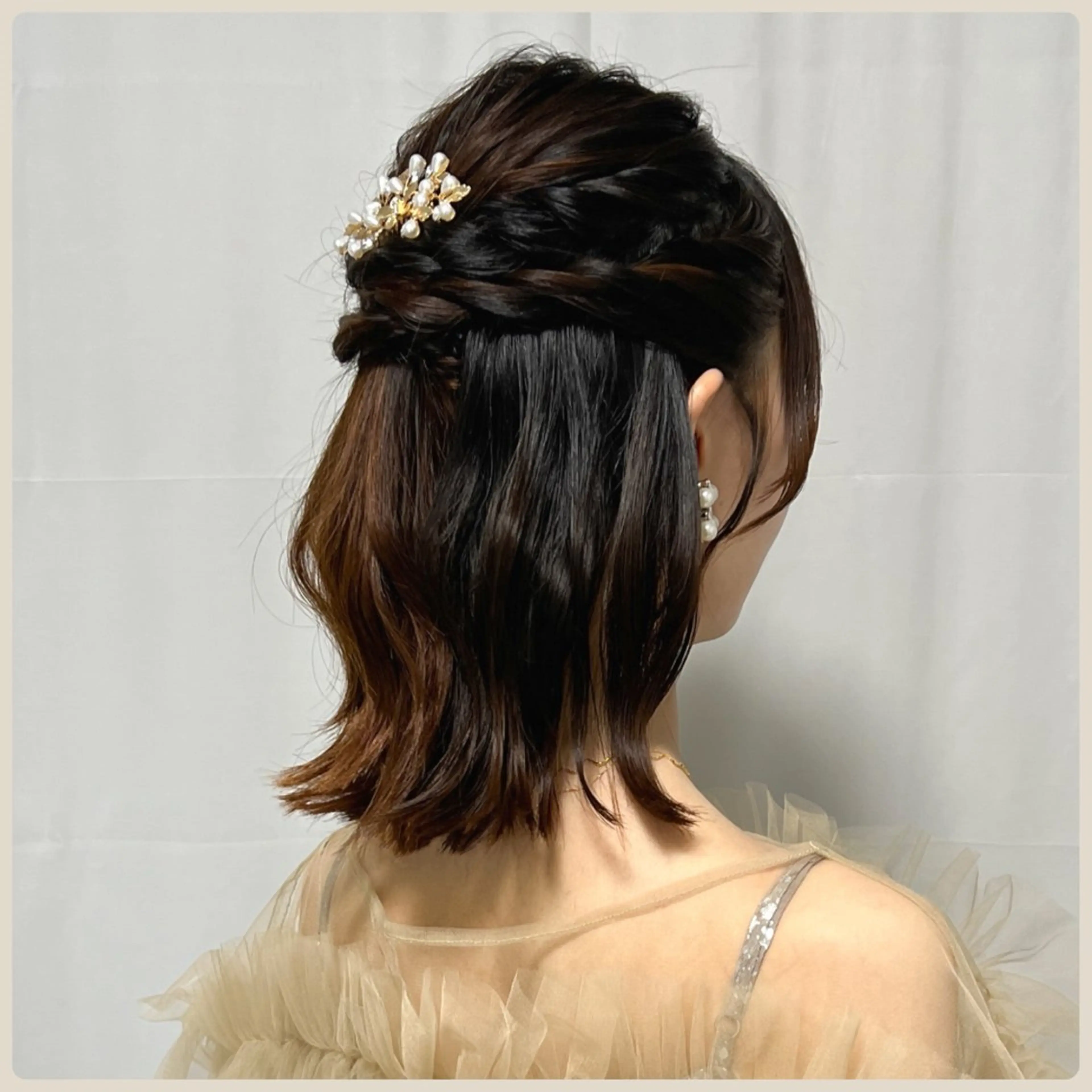 ヘアアレンジ ハーフアップ ヘアセット リクエスト受付中🪞 CHATEAUのヘアスタイル