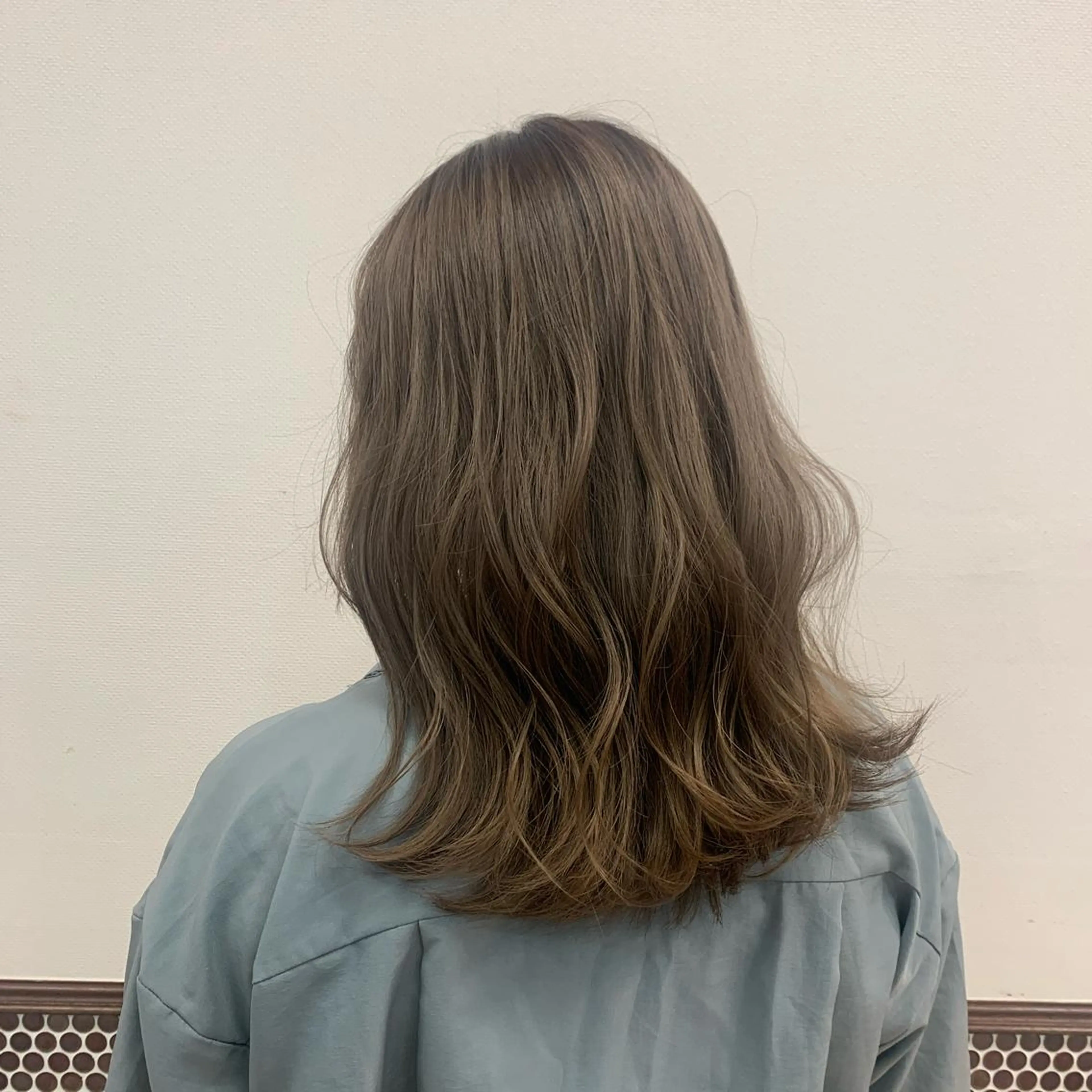 カラー 似合わせ/透明感カラ ー/QUATRO谷口のヘアスタイル