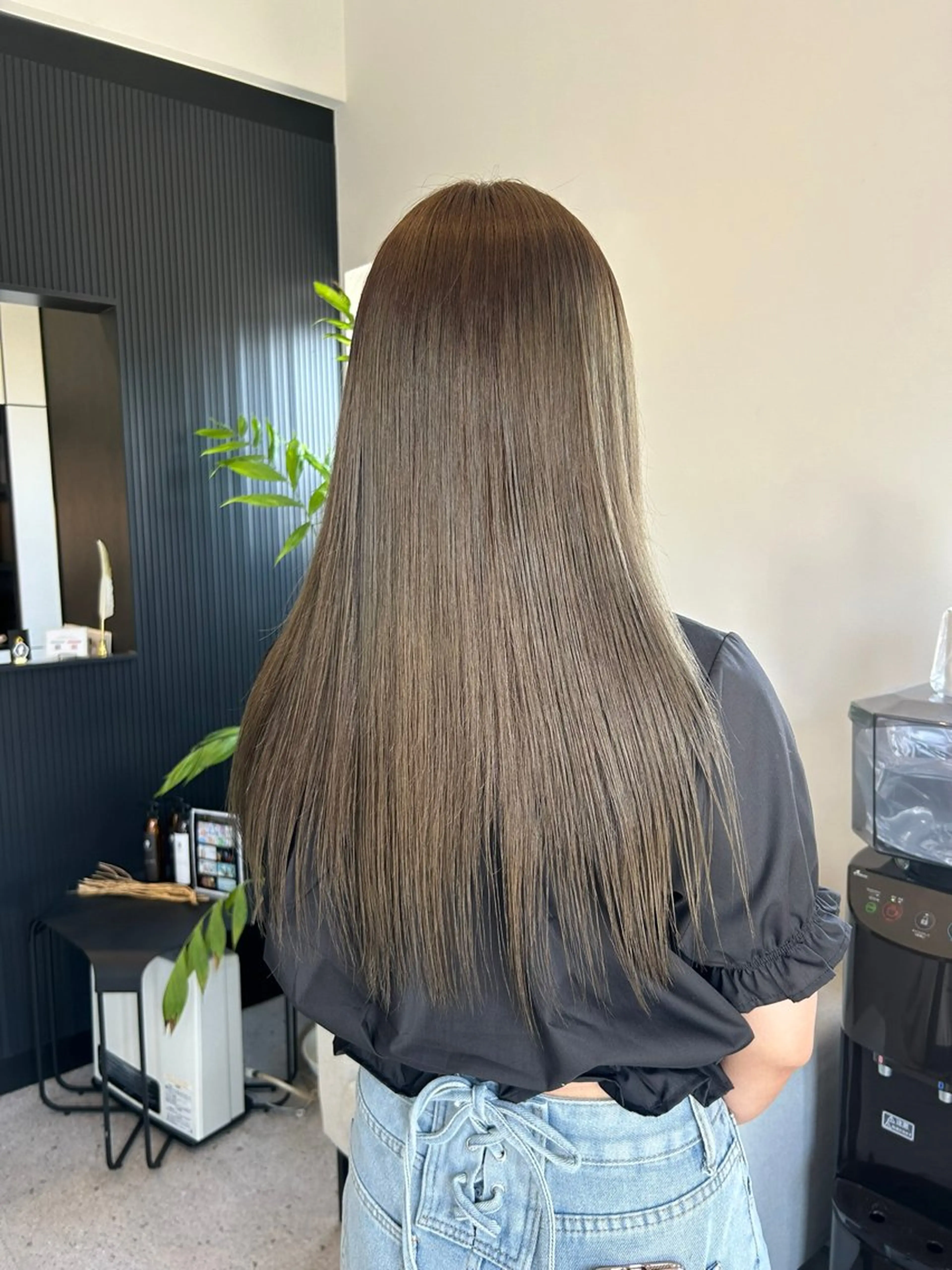 デザインカット＋抗酸化ケアカラー＋抗酸化ケア上質カラー＋ピトレティカトリートメントの写真