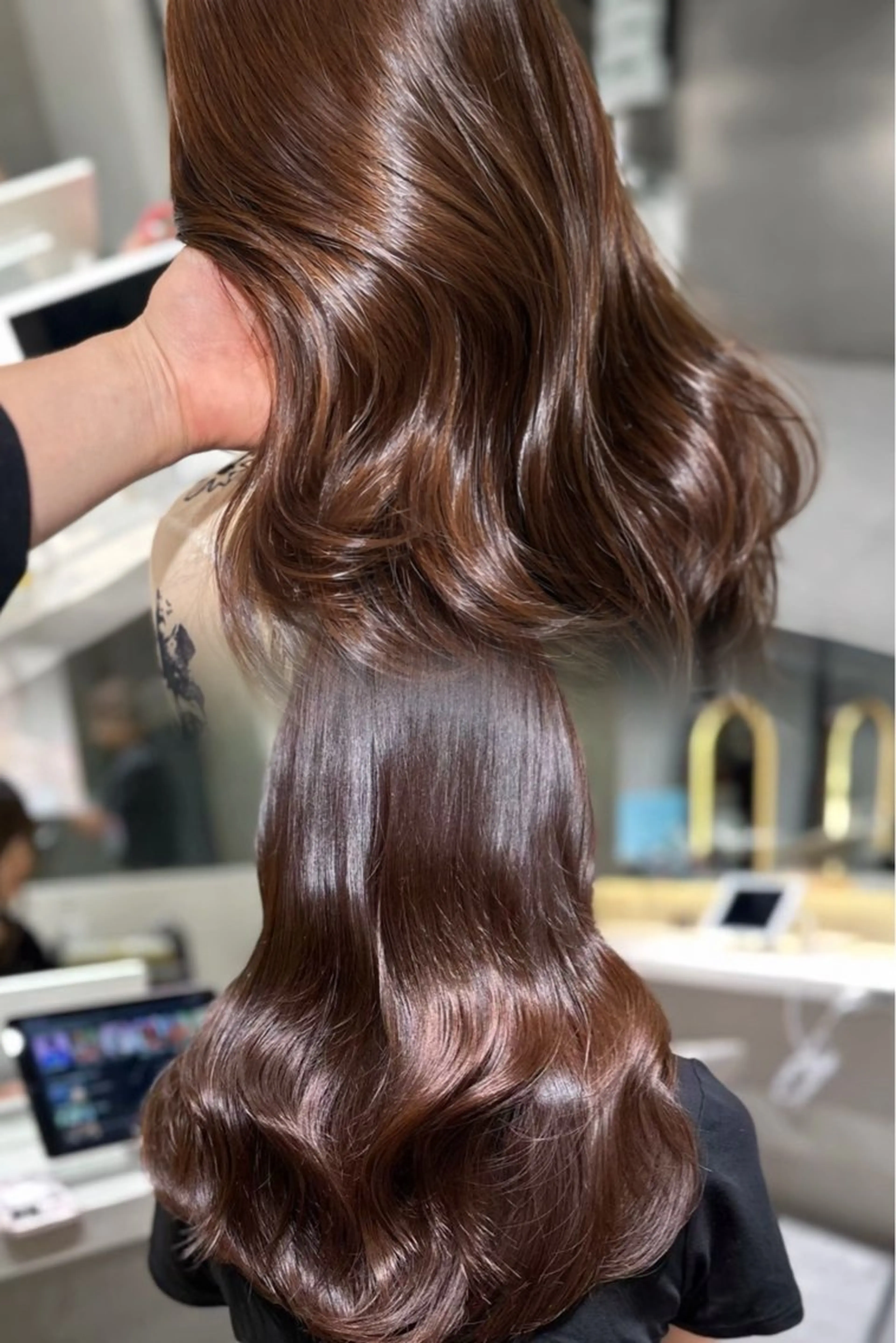 ミディアム カラー ブリーチ 透明感カラー ブリーチなしカラー ヘアカラー Lond ulu 佐渡優のヘアスタイル