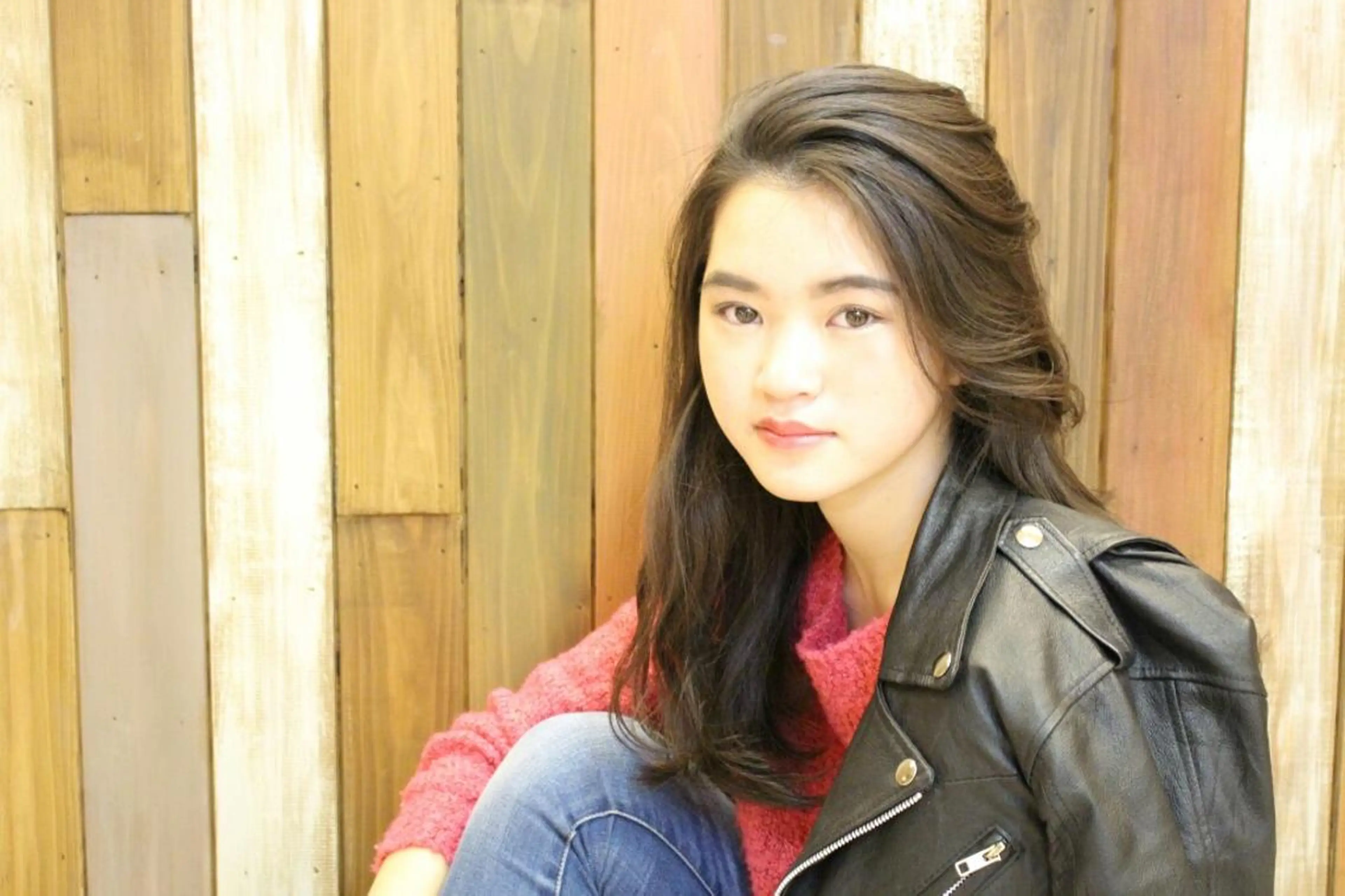 セミロング カラー パーマ スタイル 相模大野のヘアスタイル