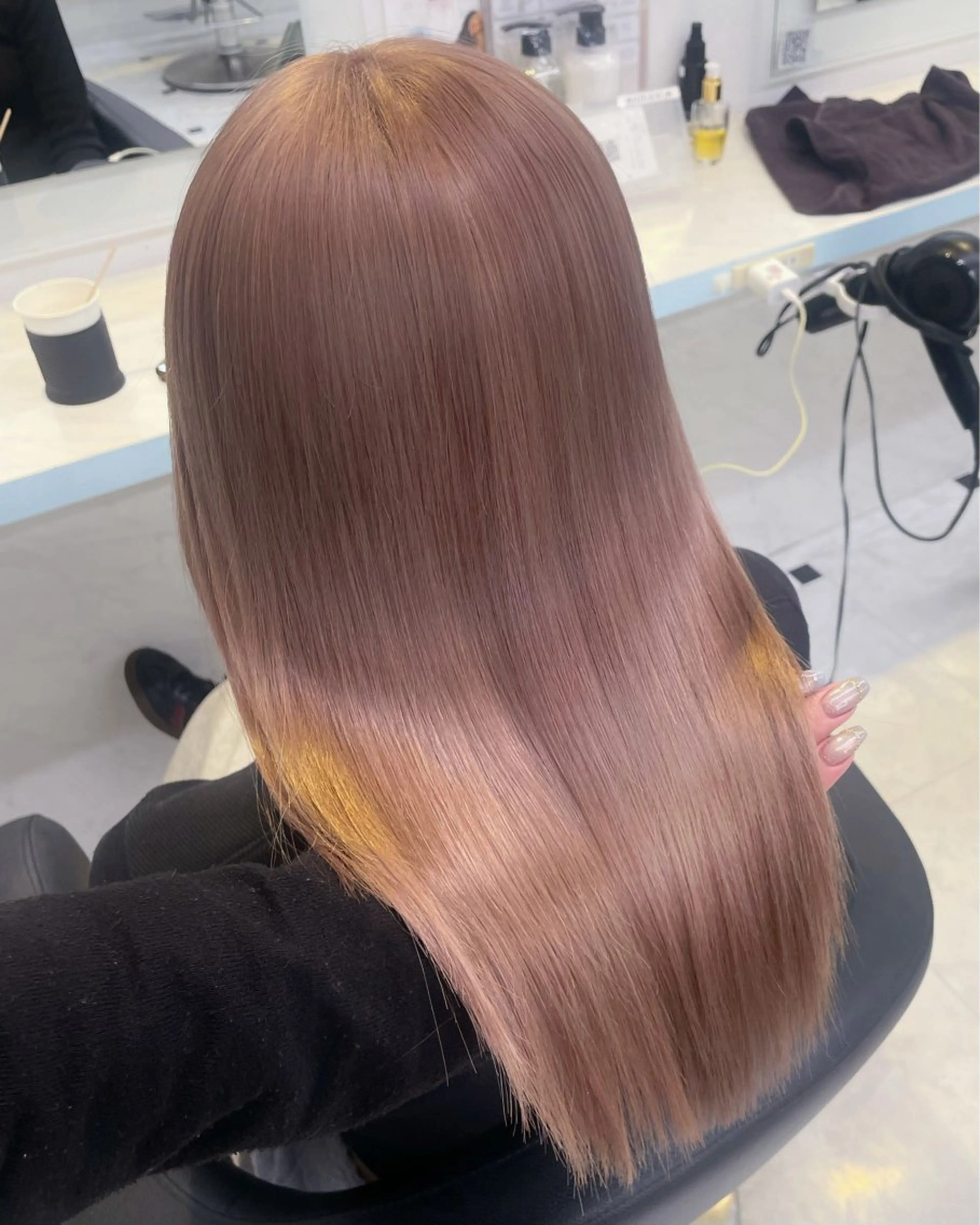 セミロング カラー カット ヘアカラー トリートメント 【美髪矯正/絹髪】 🎀hinano🎀のヘアスタイル