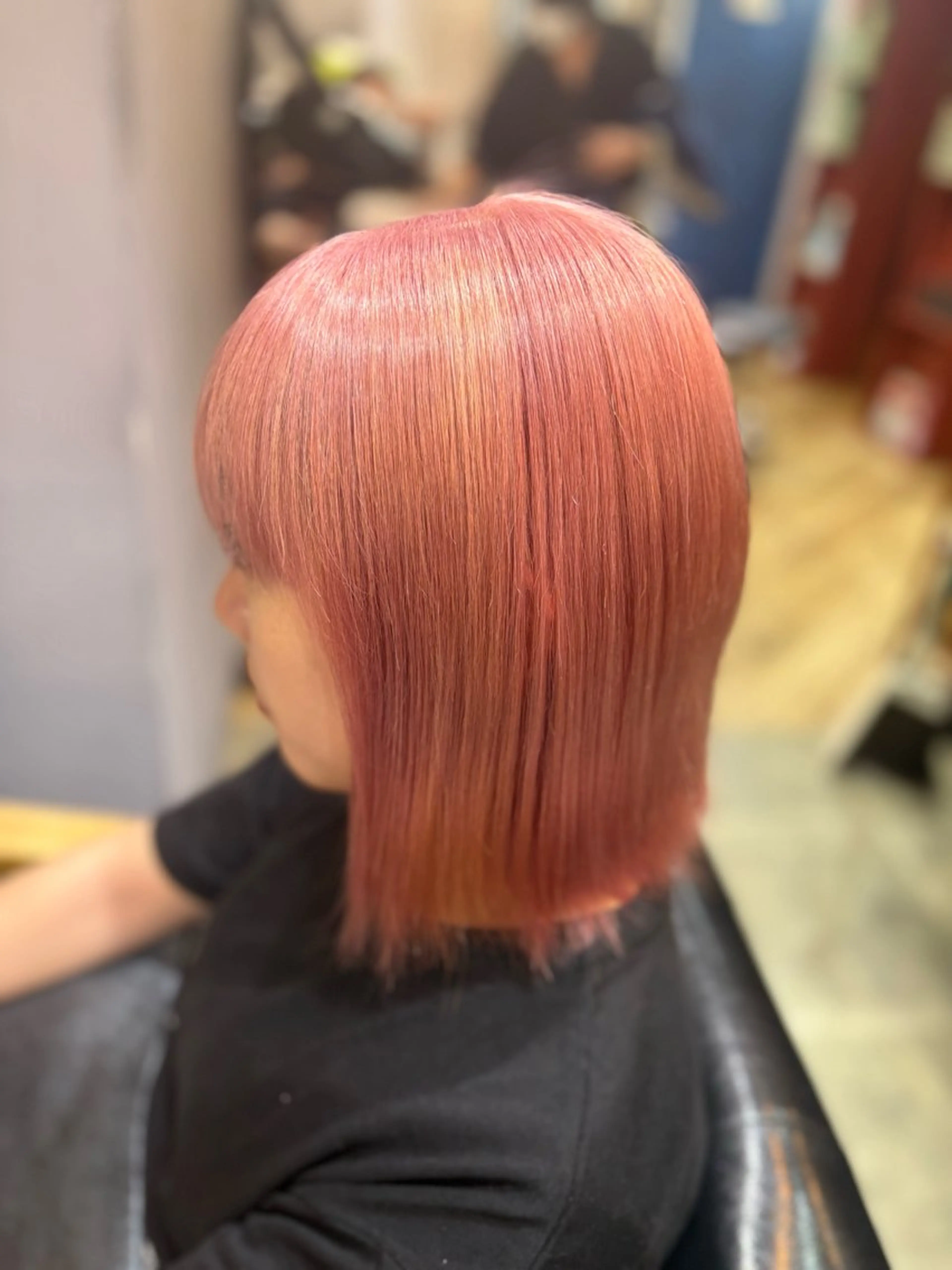 ミディアム 園田 彩音のヘアスタイル
