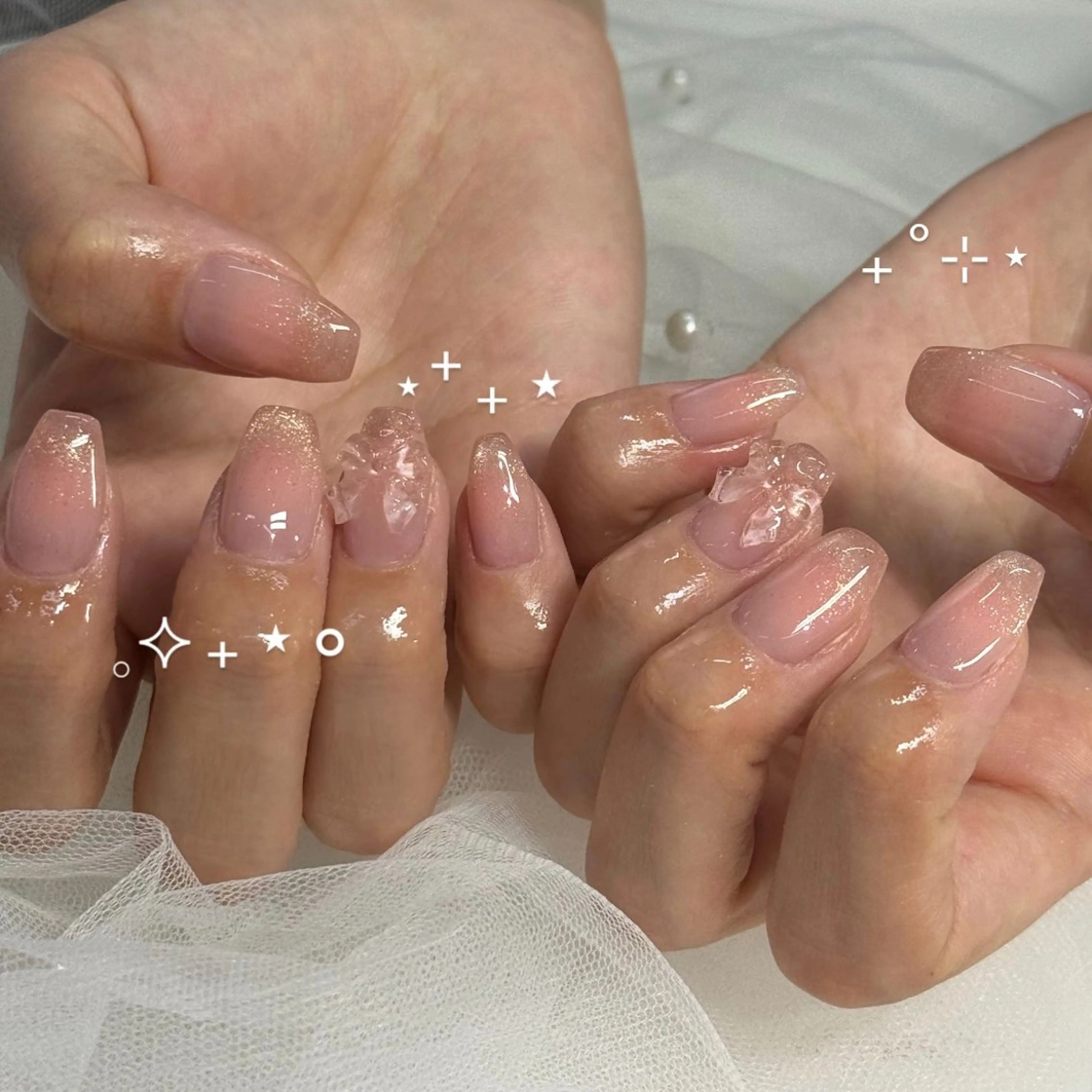 ネイル クリアネイル リボン ハンドネイル WOLTOKYO渋谷 yunaのネイルデザイン