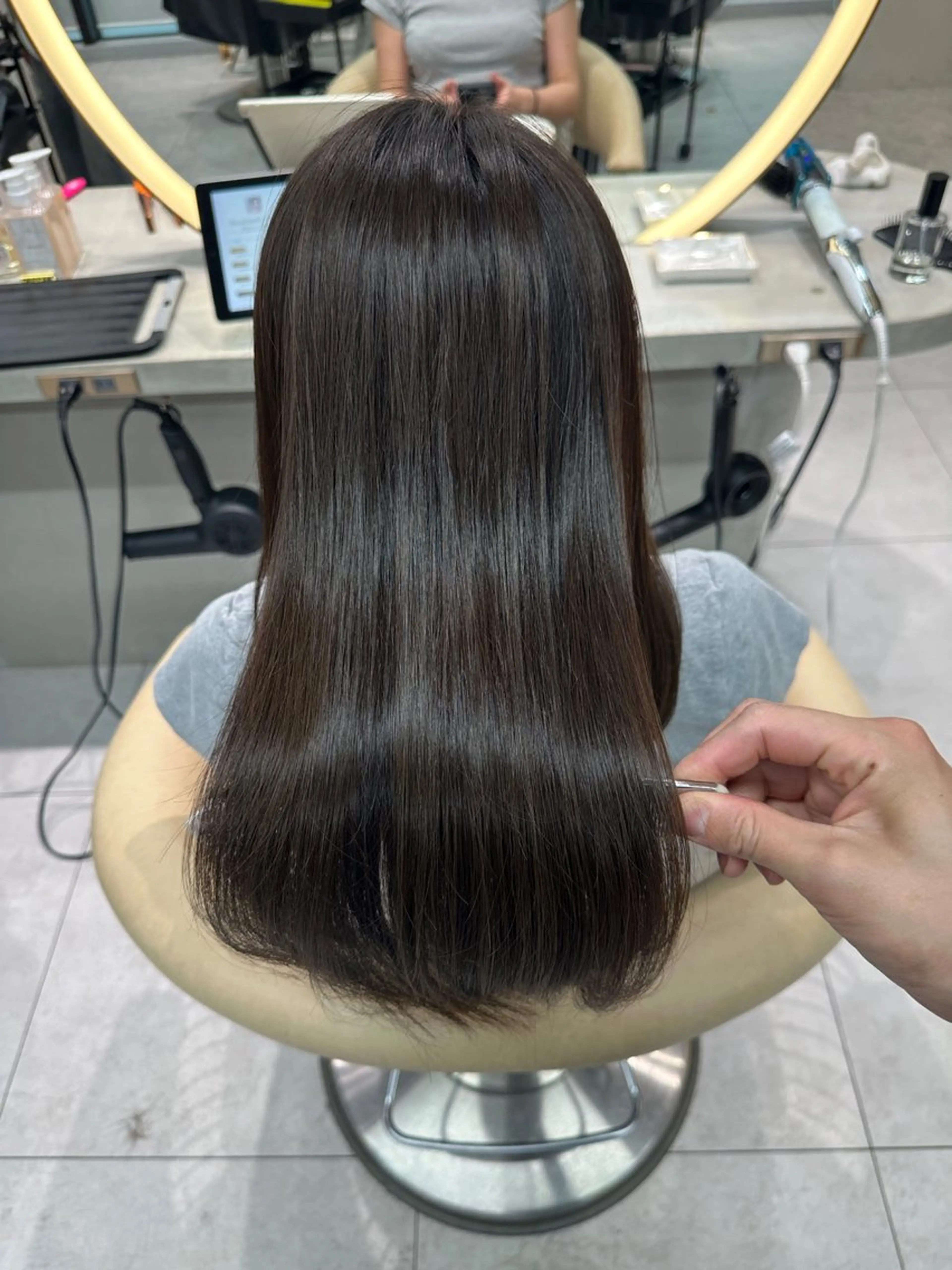 セミロング カラー カット 縮毛矯正 トリートメント 《髪質改善✖️オリー ブ🧸》小嶋拓也のヘアスタイル