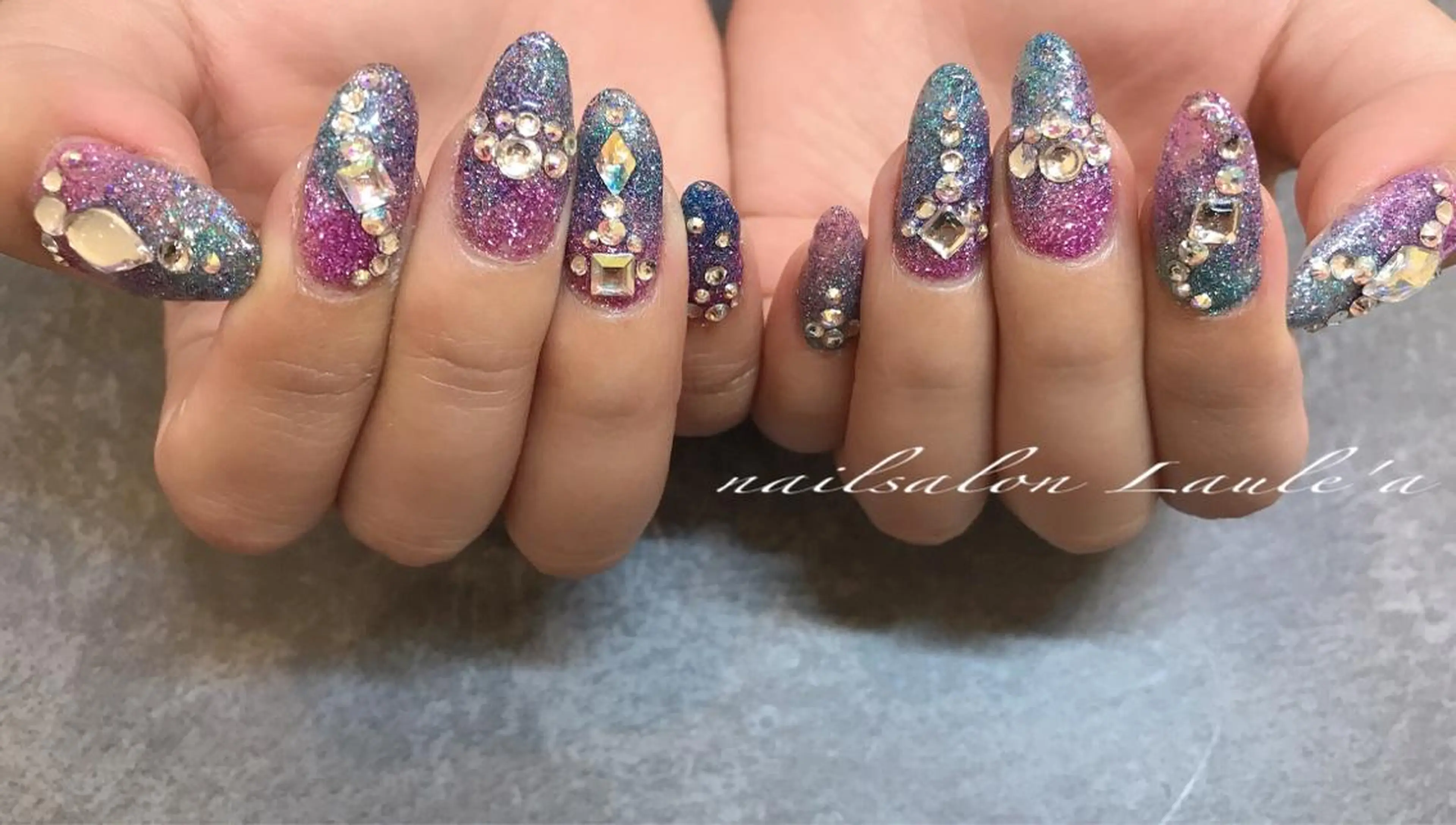 ネイル nailsalon Laule'aのネイルデザイン