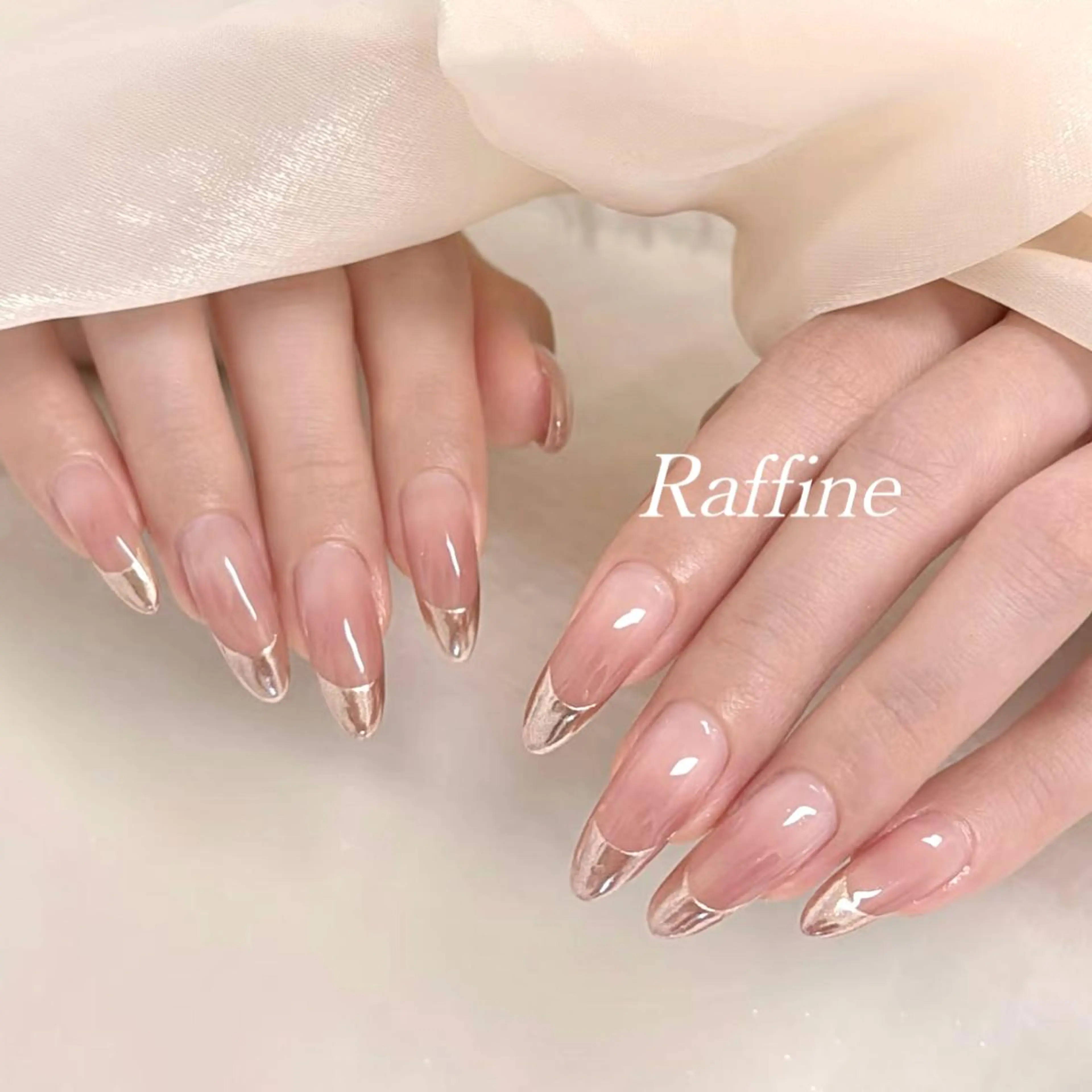 ネイル RAFFINE haru🦋🩵のネイルデザイン