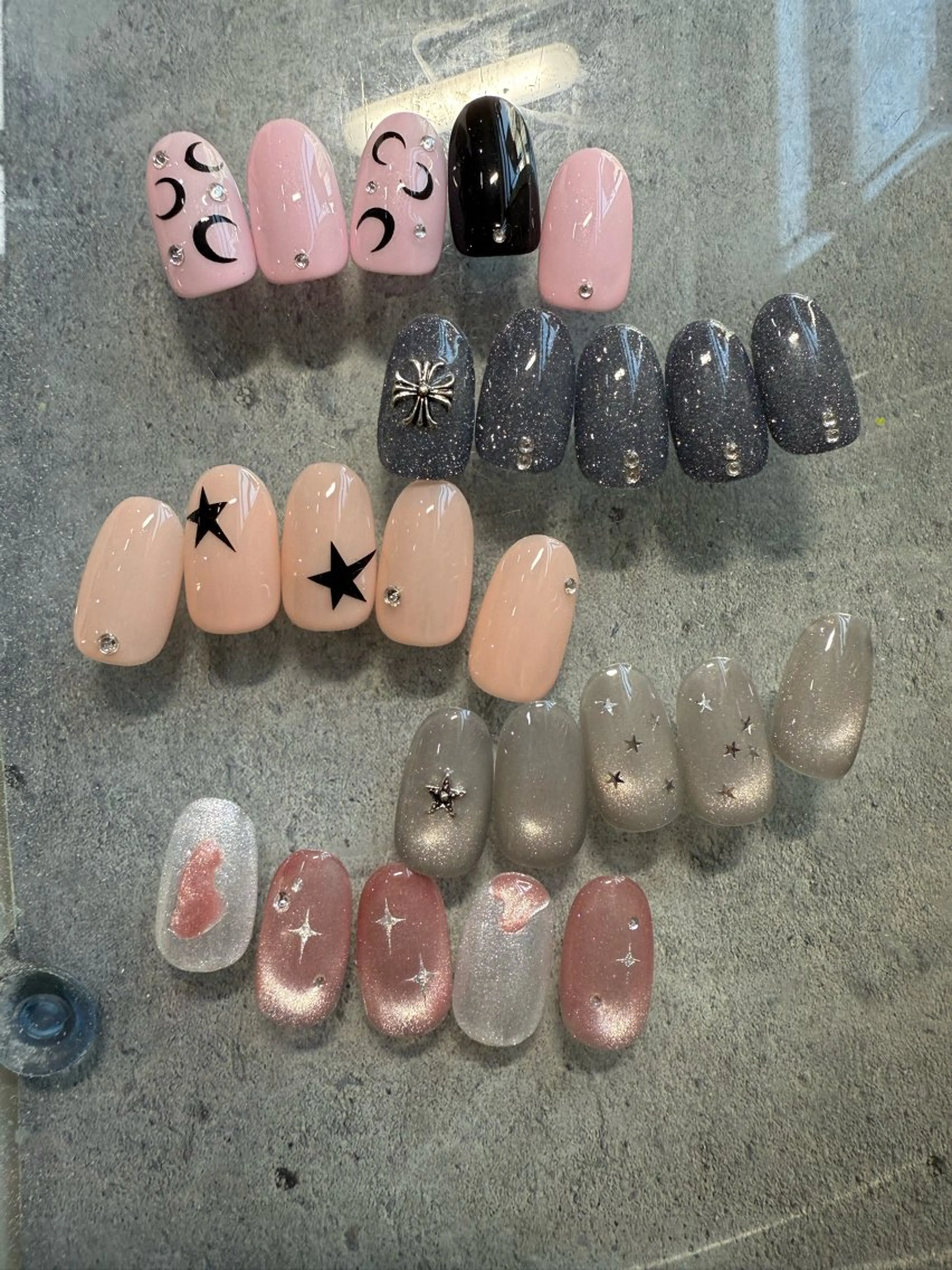 ネイル クレセントアイ Yui✧*｡のネイルデザイン