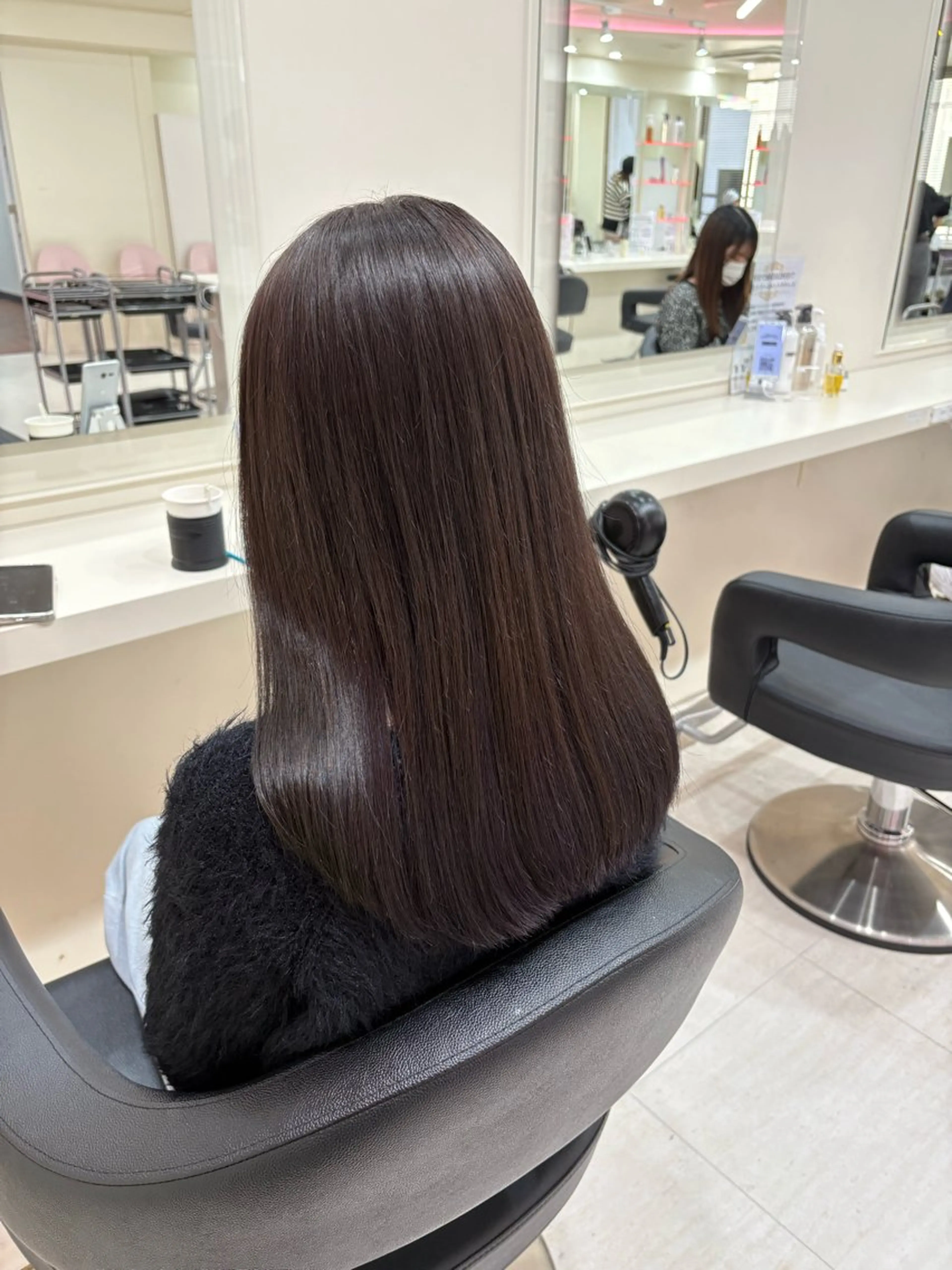 セミロング カラー ヘアカラー 💟RINNA 艶カラー💟のヘアスタイル