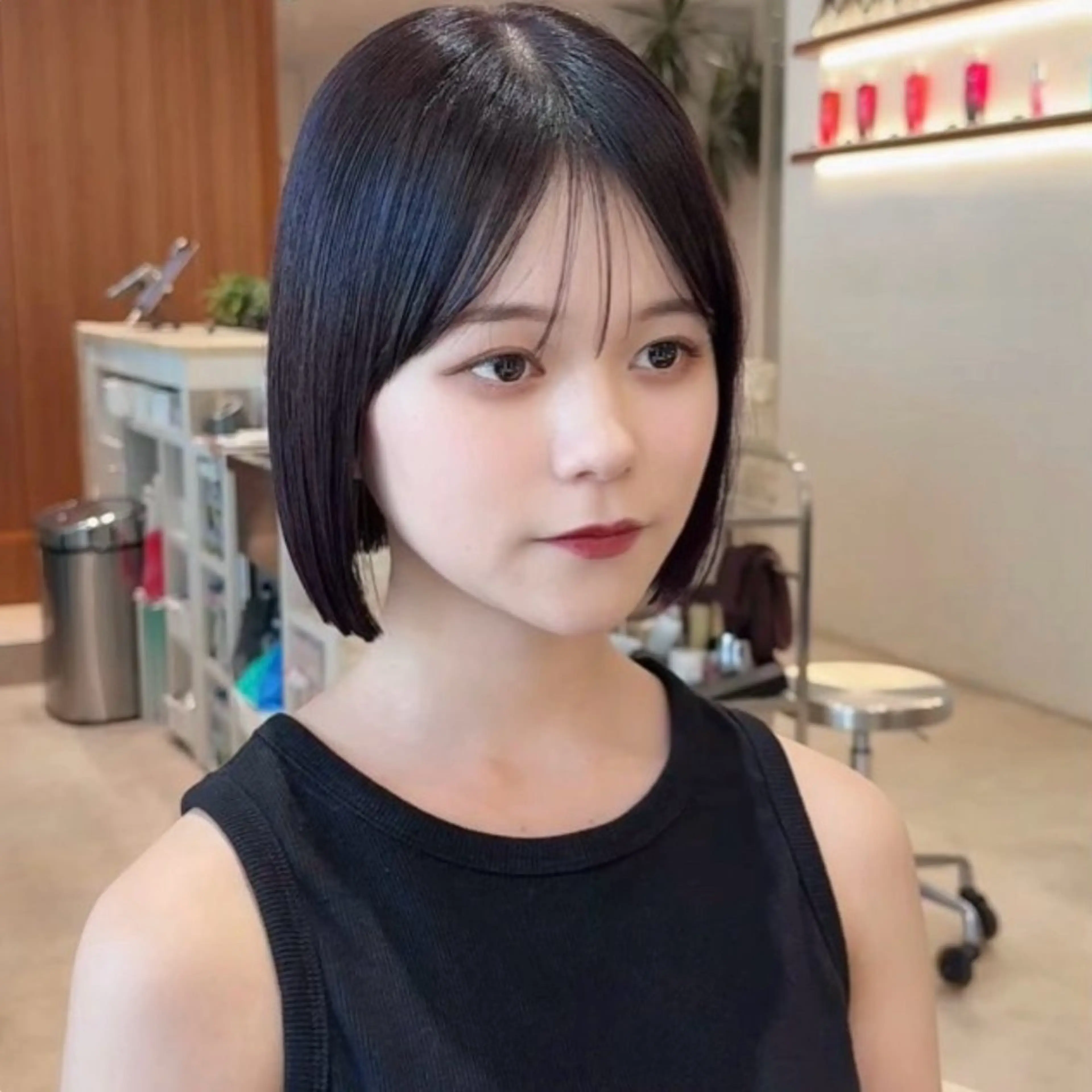 ショート カラー 切りっぱなしボブ ショートボブ ボブレイヤー 透明感カラー ボブ カット ヘアカラー トリートメント 田中航平/渋谷ボブ/ レイヤーボブのヘアスタイル