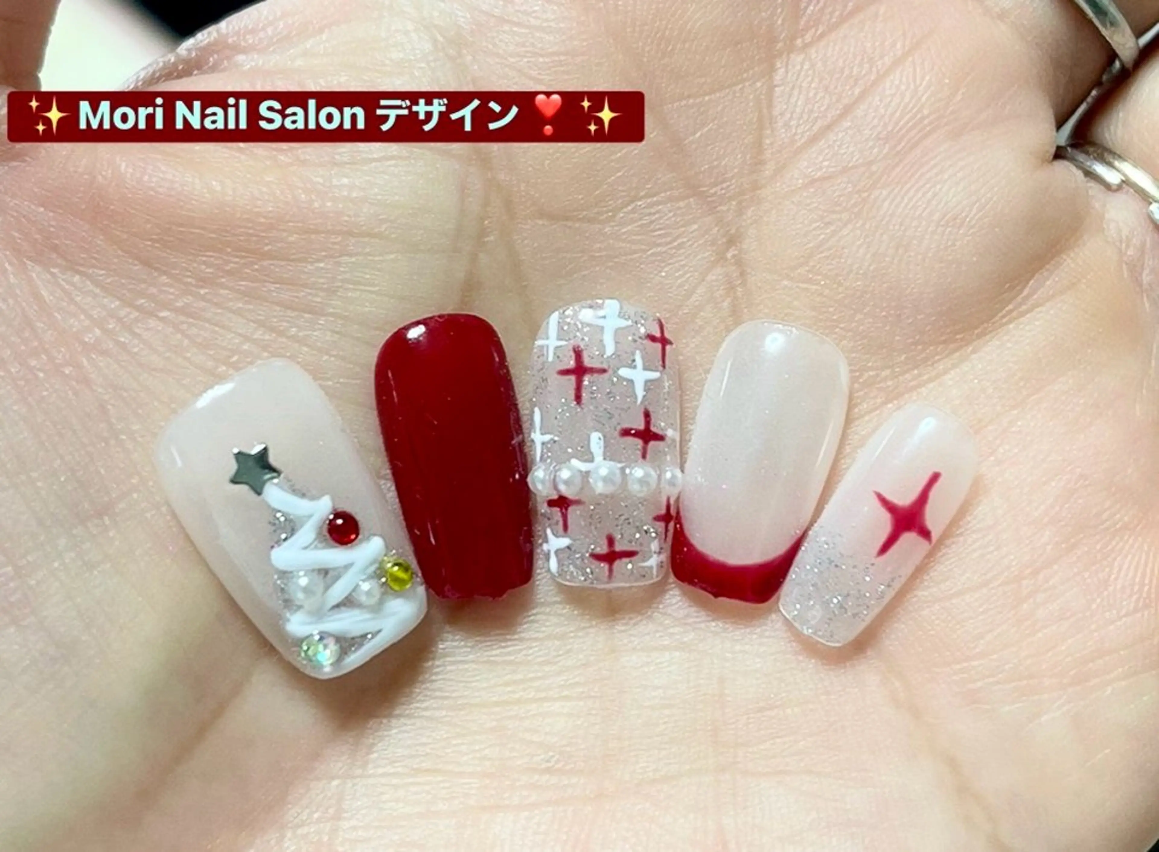 ネイル 冬ネイル クリスマス MORI ネイル SALONのネイルデザイン