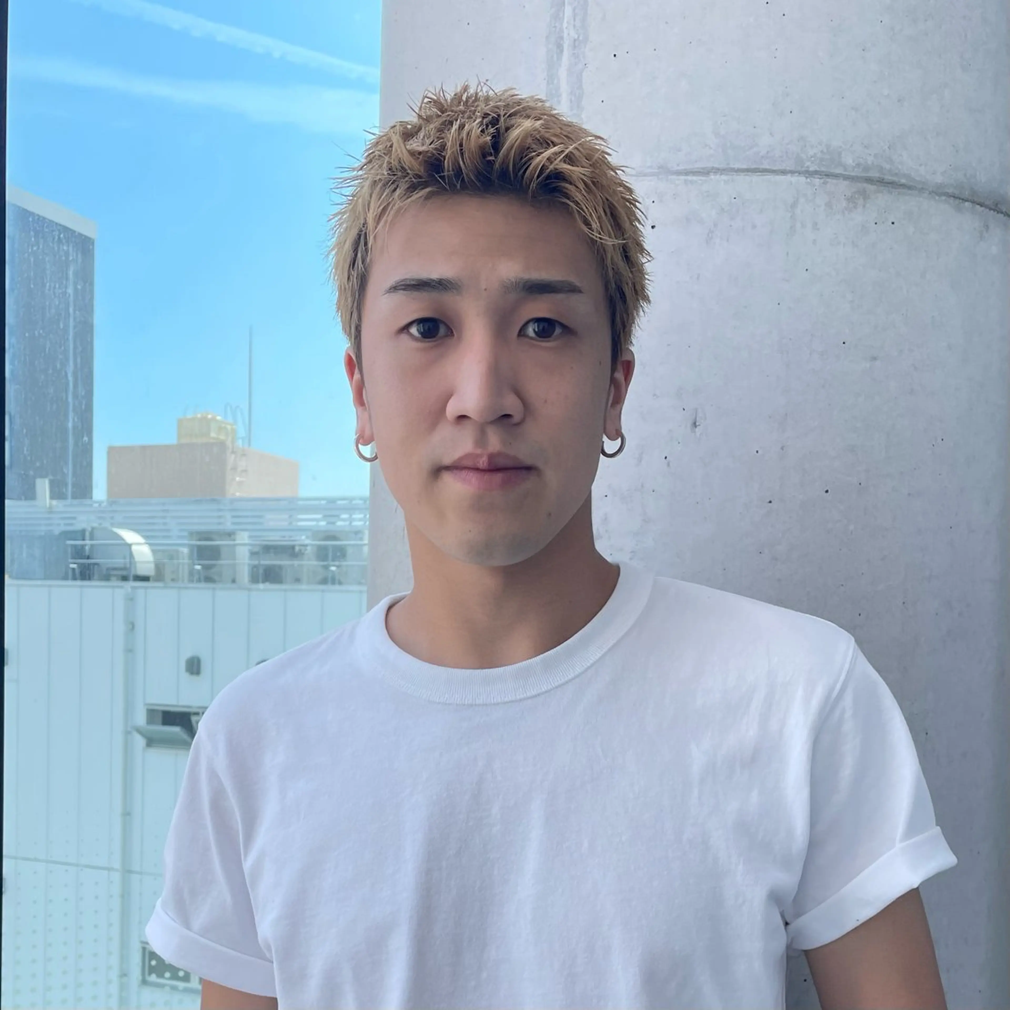 ショート カラー メンズ メンズブリーチ スパイキーショート ブリーチ ショートヘア カット ⚾️横浜メンズカット 阿部龍馬🍺🍔のヘアスタイル