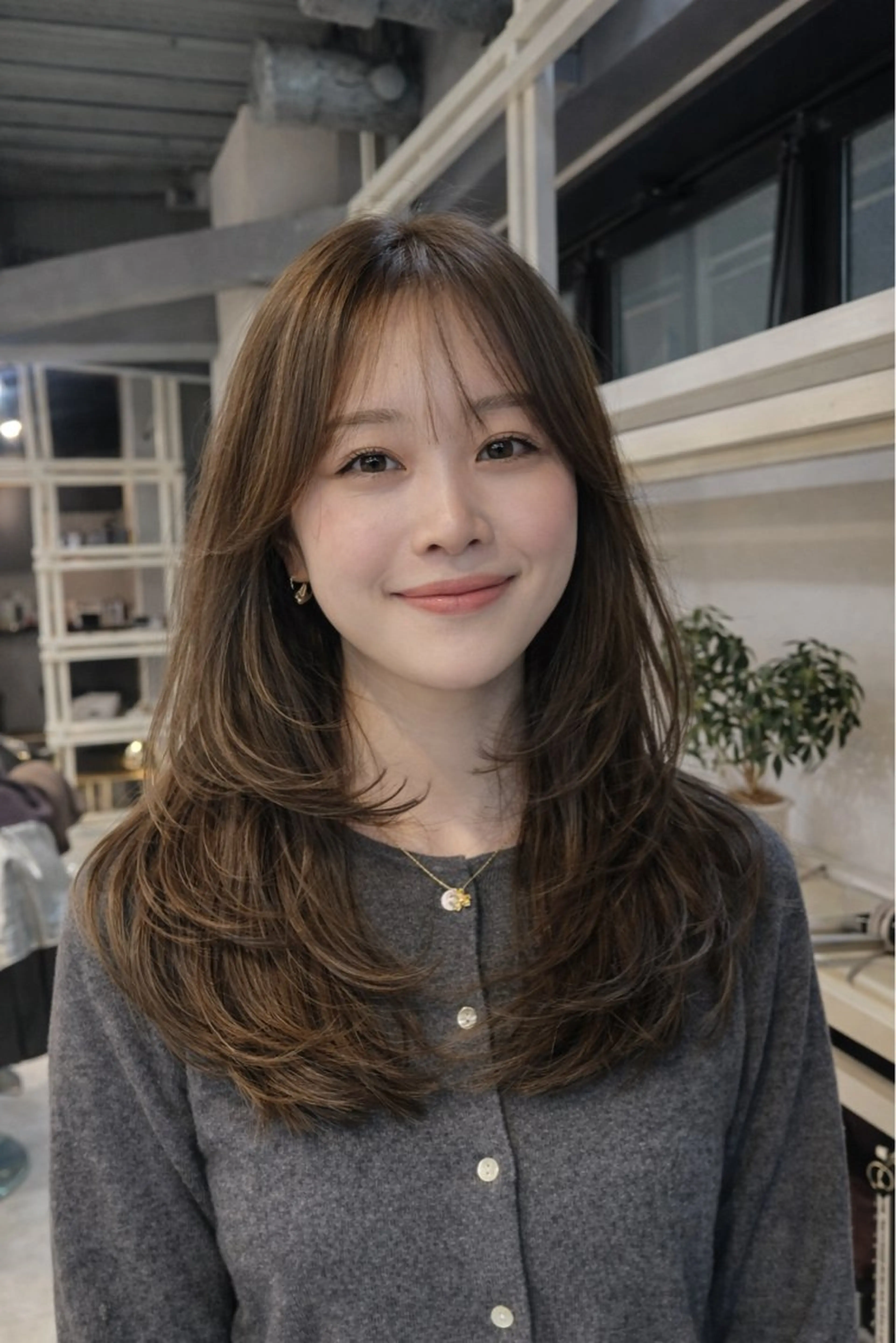 ロング 韓国レイヤー× 艶透明感カラー大場のヘアスタイル
