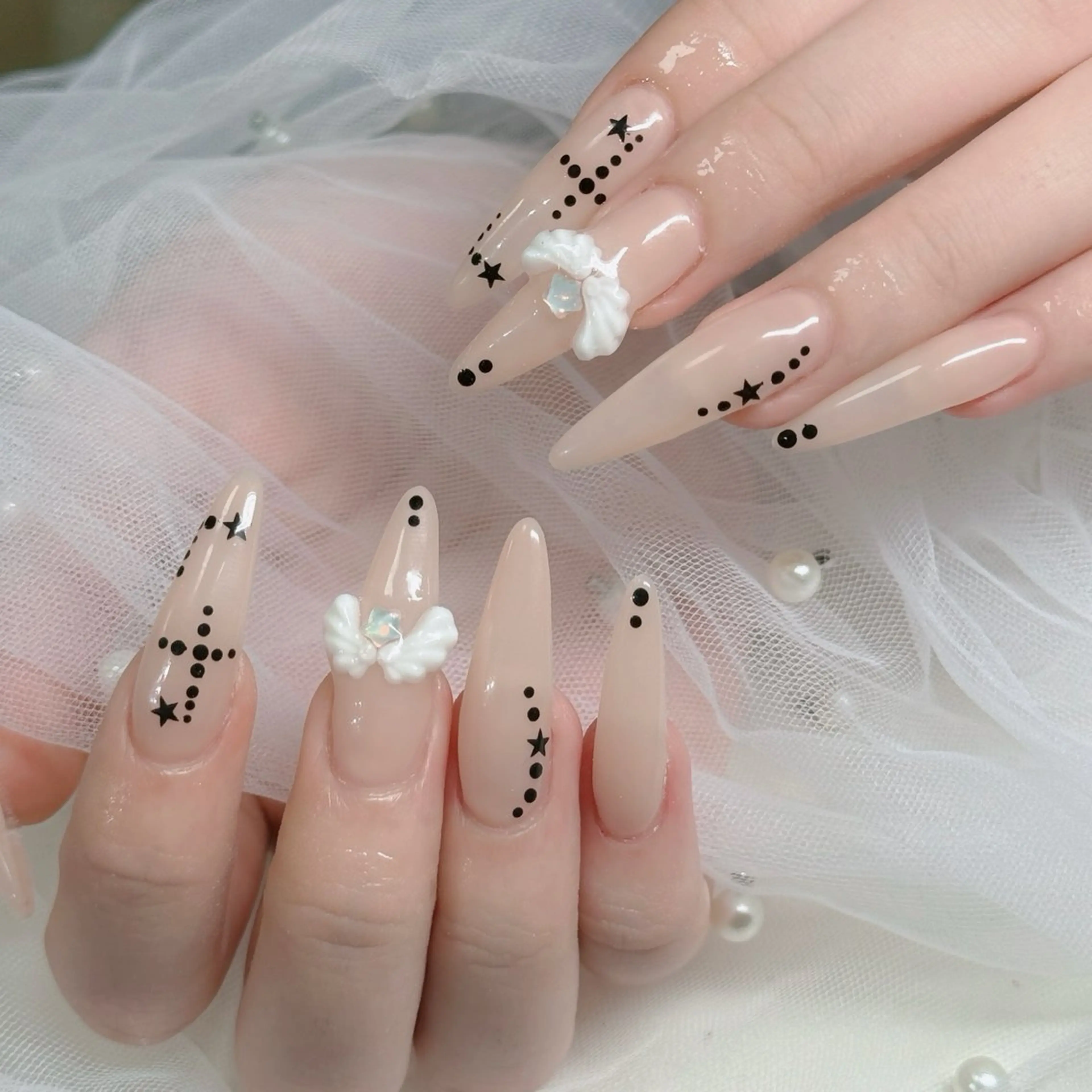 ネイル べっ甲ネイル チークネイル フラッシュネイル フラワーネイル フットネイル ハンドネイル Hani Nail Salonのネイルデザイン